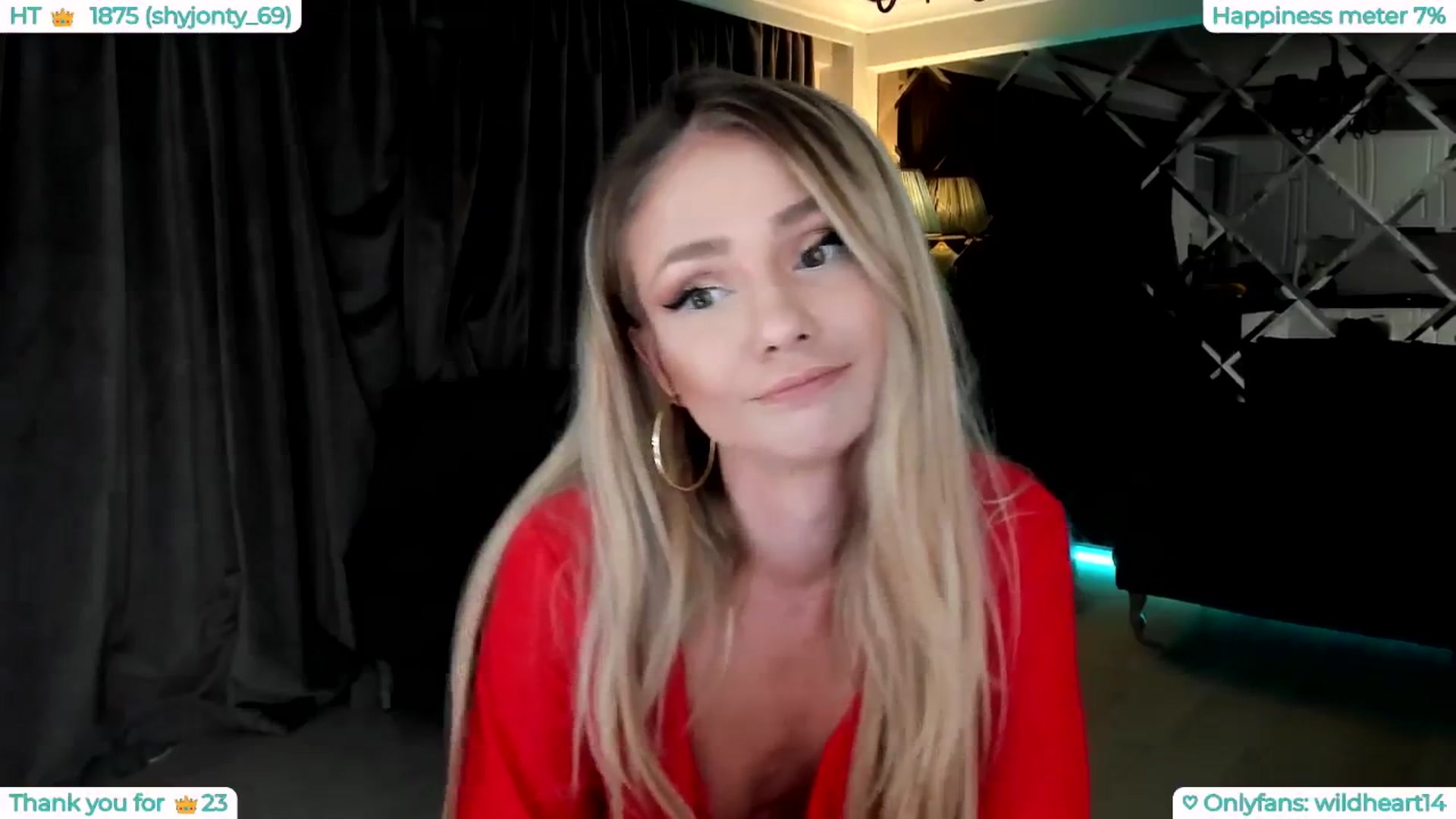 Gallery image thumbnail from Yveline's myfreecams stream on, 07/04/2025, 23:29 image 3 of 20