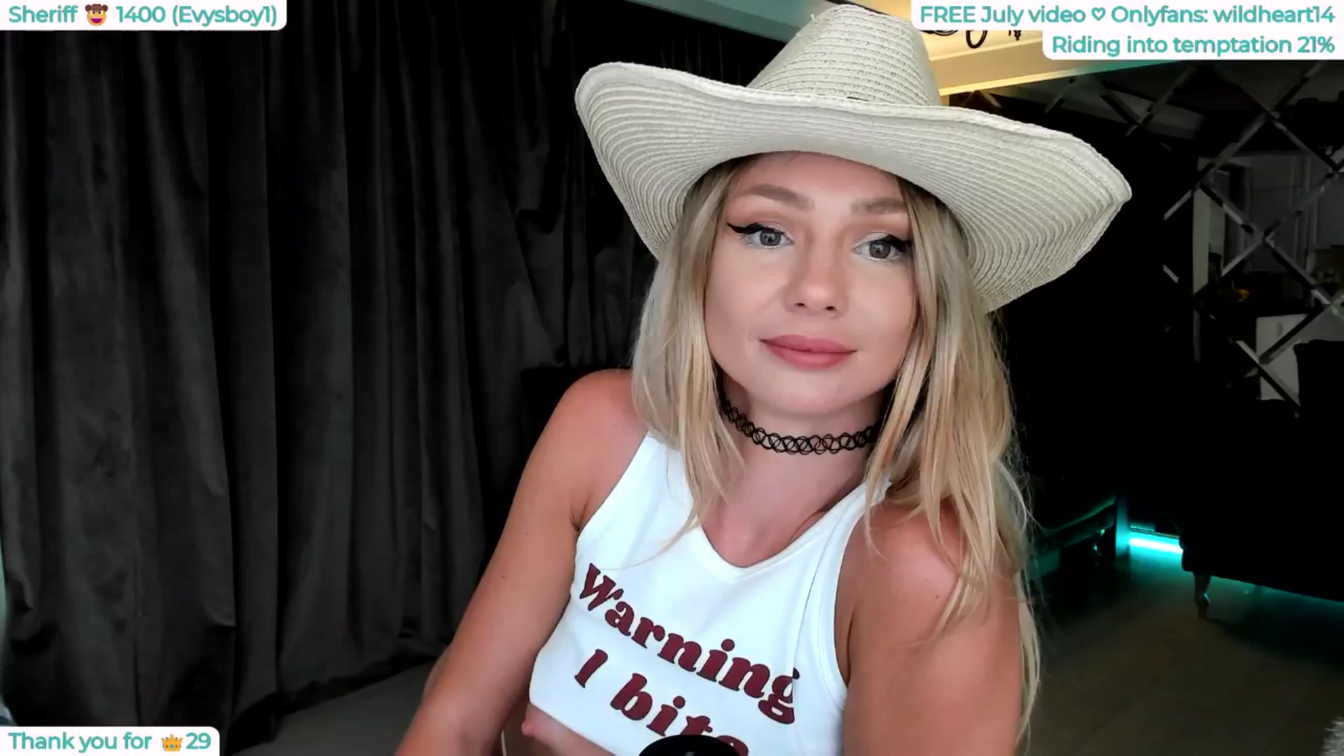 Gallery image thumbnail from Yveline's myfreecams stream on, 07/09/2025, 21:24 image 11 of 20
