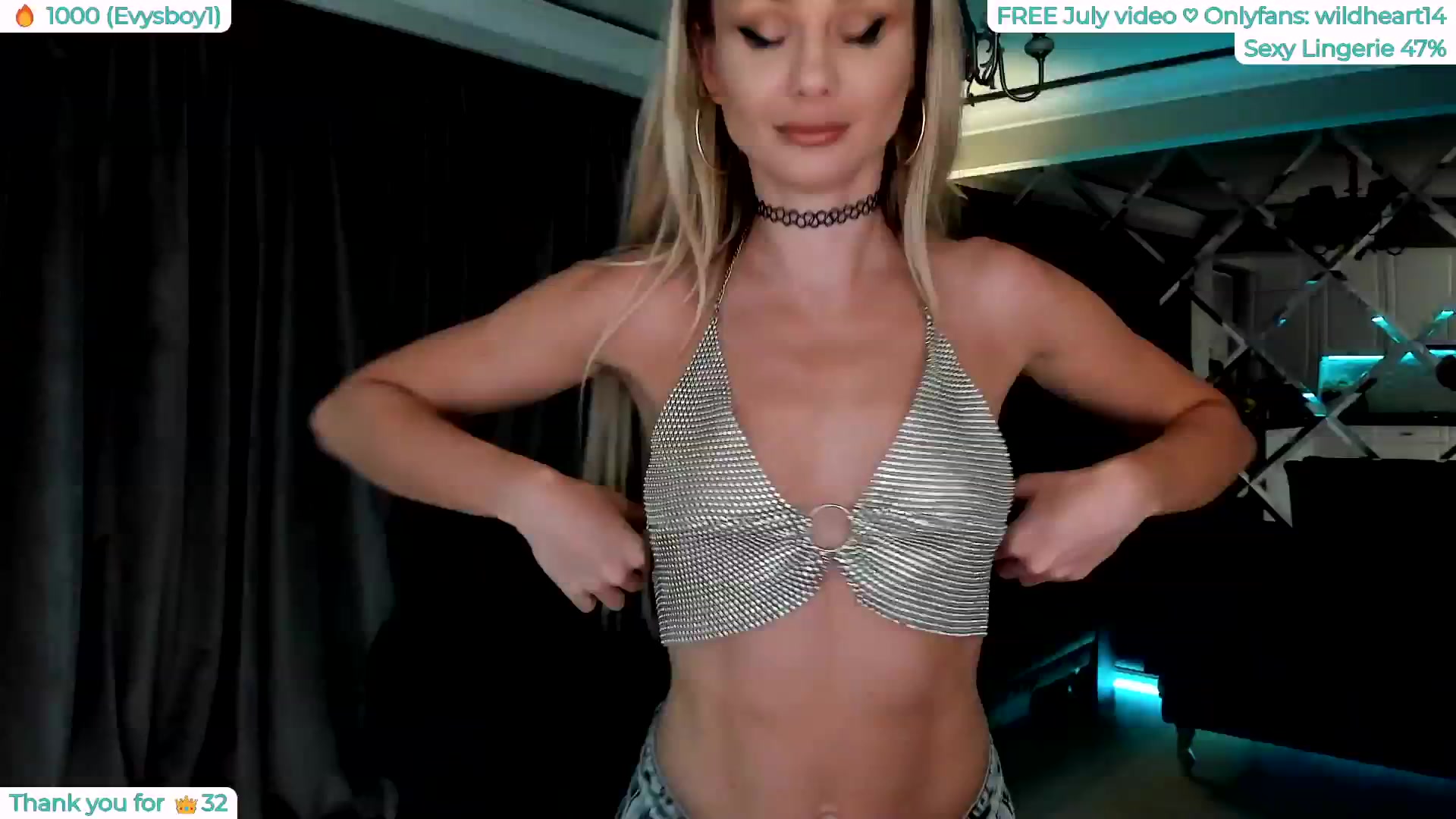 Gallery image thumbnail from Yveline's myfreecams stream on, 07/14/2025, 24:13 image 15 of 20