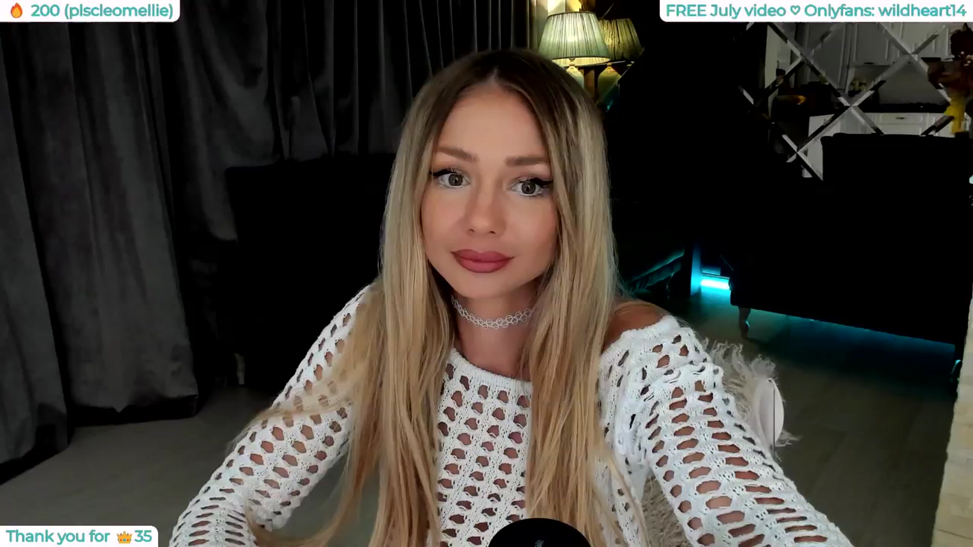 Gallery image thumbnail from Yveline's myfreecams stream on, 07/14/2025, 20:06 image 4 of 20