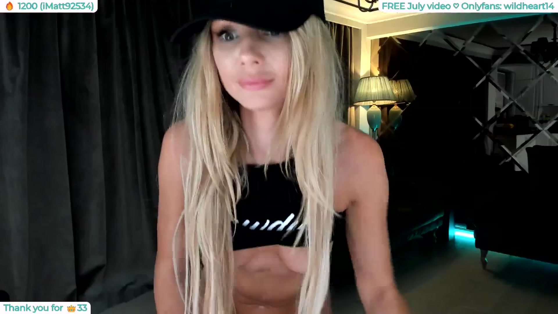 Gallery image thumbnail from Yveline's myfreecams stream on, 07/15/2025, 18:10 image 18 of 20