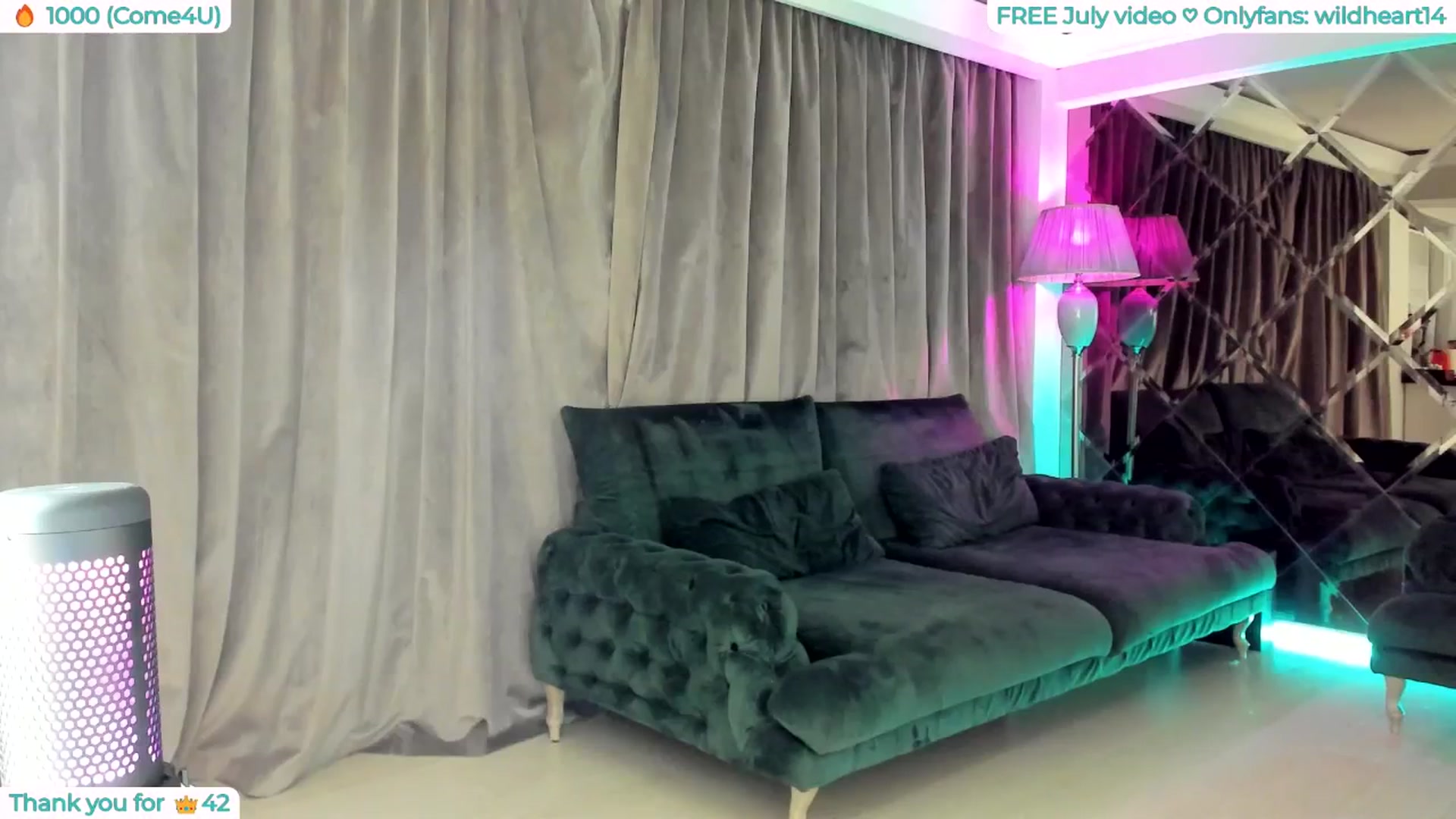Gallery image thumbnail from Yveline's myfreecams stream on, 07/25/2025, 22:54 image 9 of 20