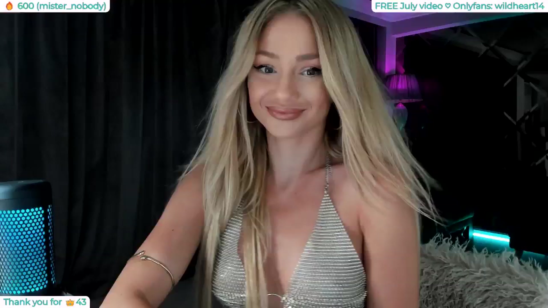 Gallery image thumbnail from Yveline's myfreecams stream on, 07/25/2025, 22:54 image 5 of 20