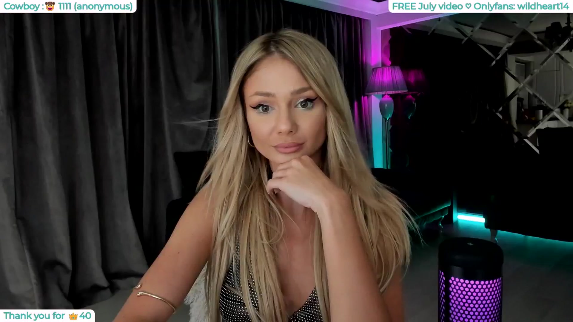 Gallery image thumbnail from Yveline's myfreecams stream on, 07/26/2025, 20:47 image 3 of 20