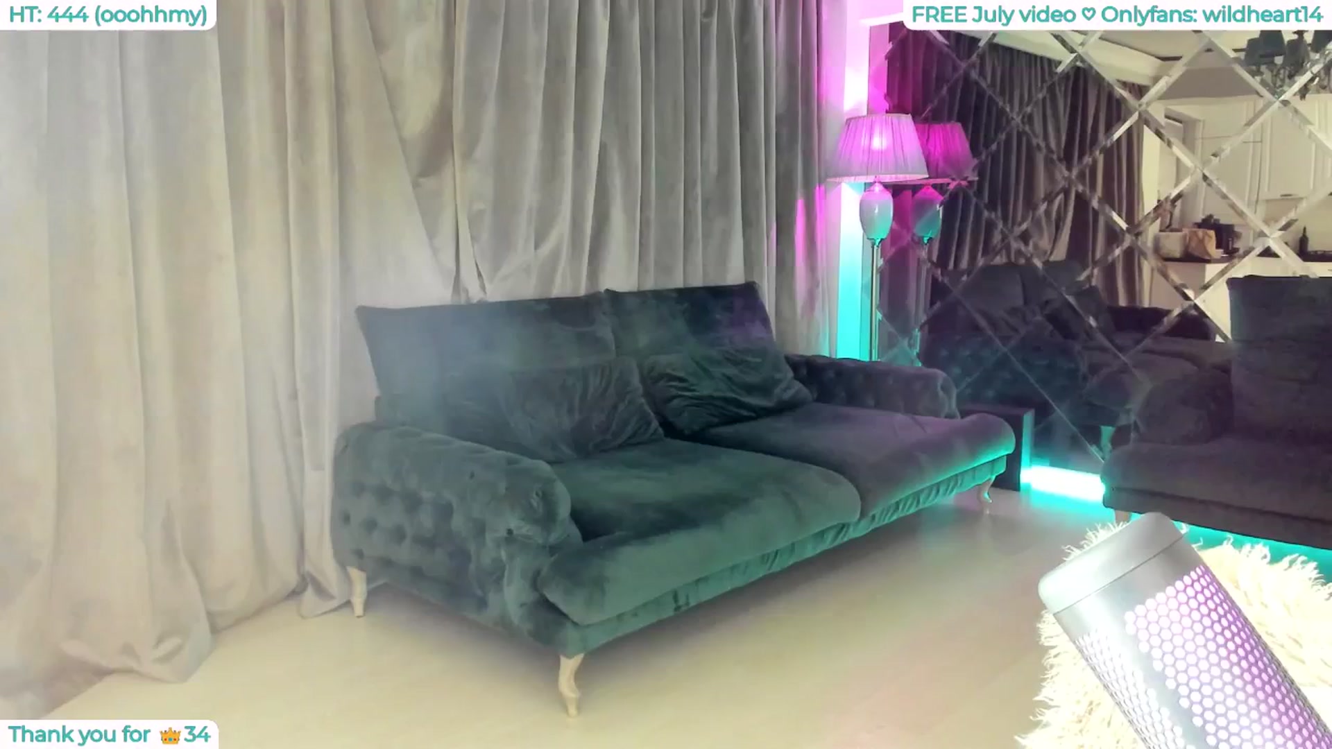 Gallery image thumbnail from Yveline's myfreecams stream on, 07/30/2025, 20:19 image 9 of 20