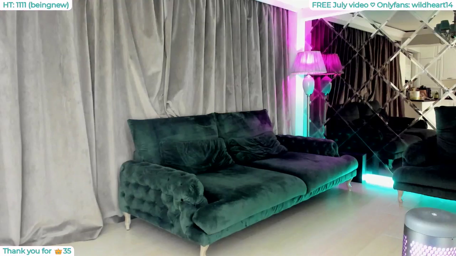 Gallery image thumbnail from Yveline's myfreecams stream on, 07/31/2025, 21:41 image 18 of 20