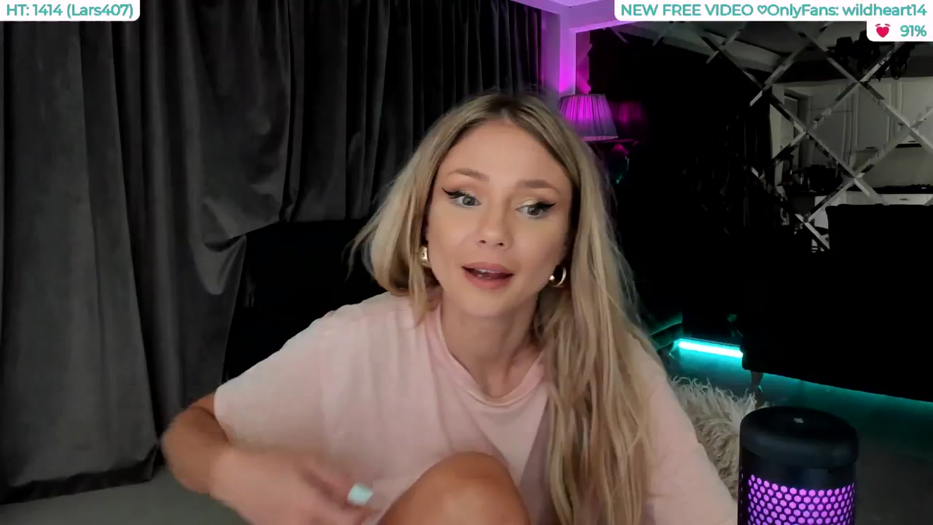 Gallery image thumbnail from Yveline's myfreecams stream on, 08/07/2025, 22:08 image 18 of 20