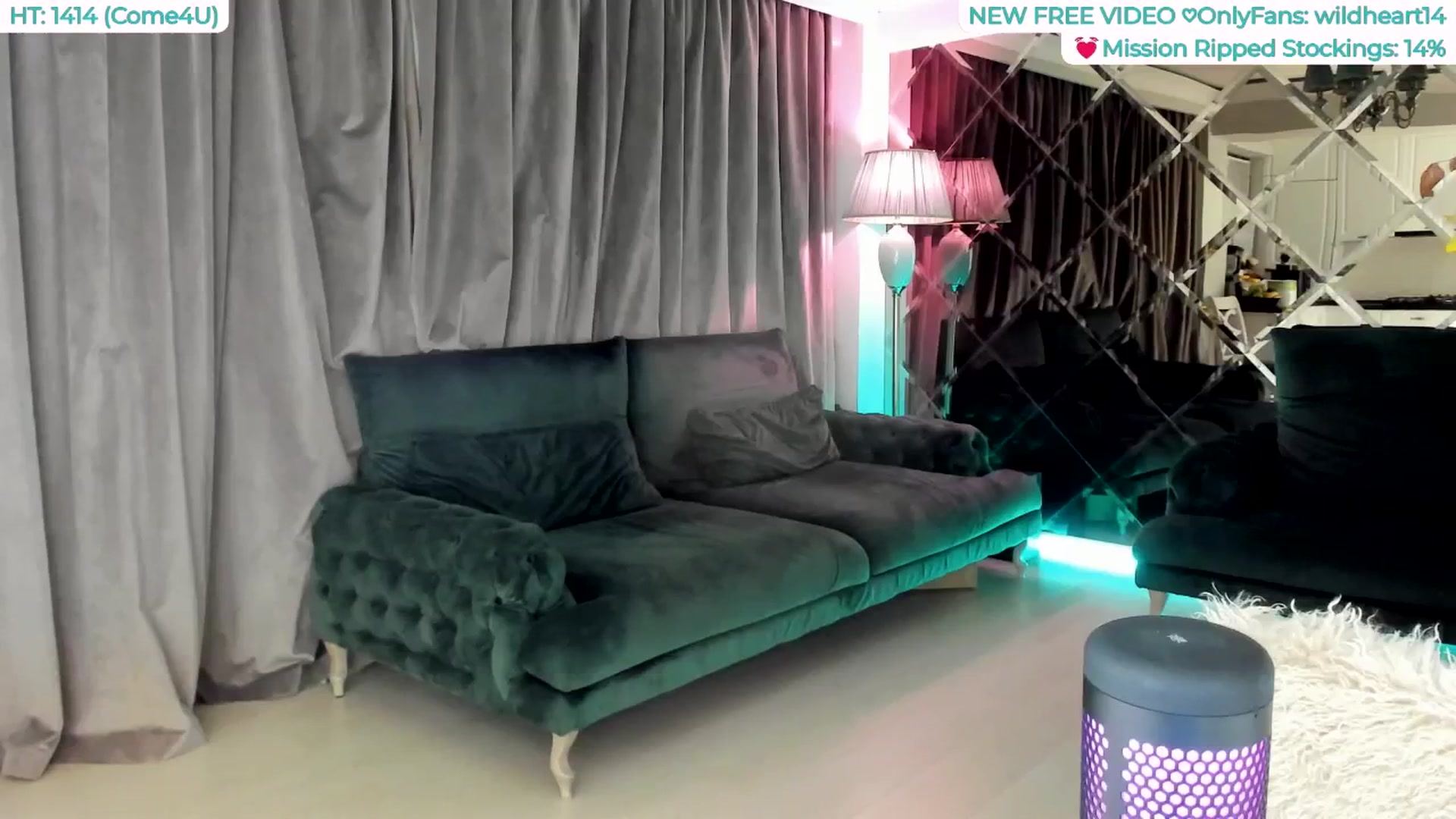 Gallery image thumbnail from Yveline's myfreecams stream on, 08/11/2025, 21:35 image 20 of 20