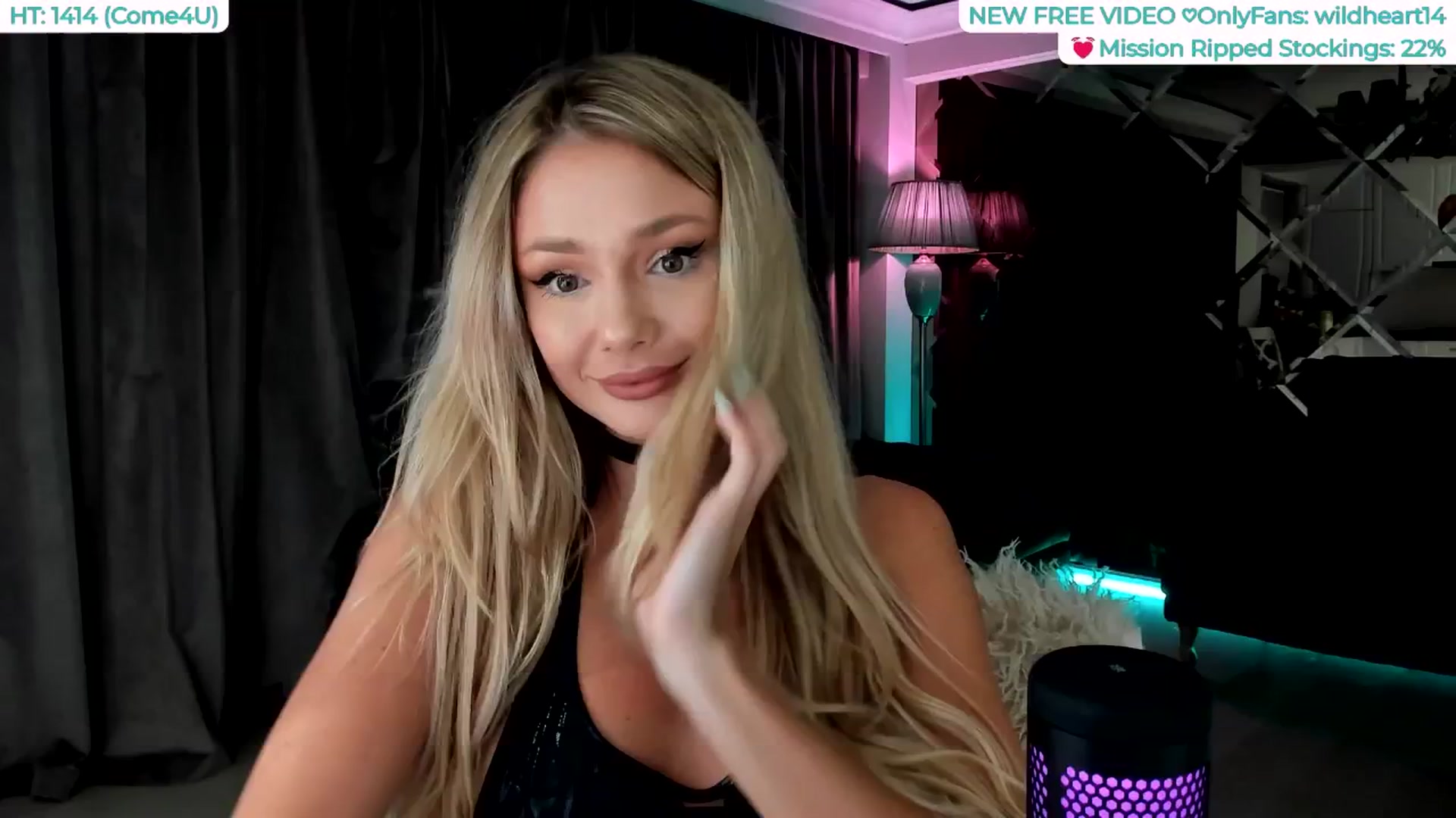 Gallery image thumbnail from Yveline's myfreecams stream on, 08/11/2025, 23:05 image 3 of 20