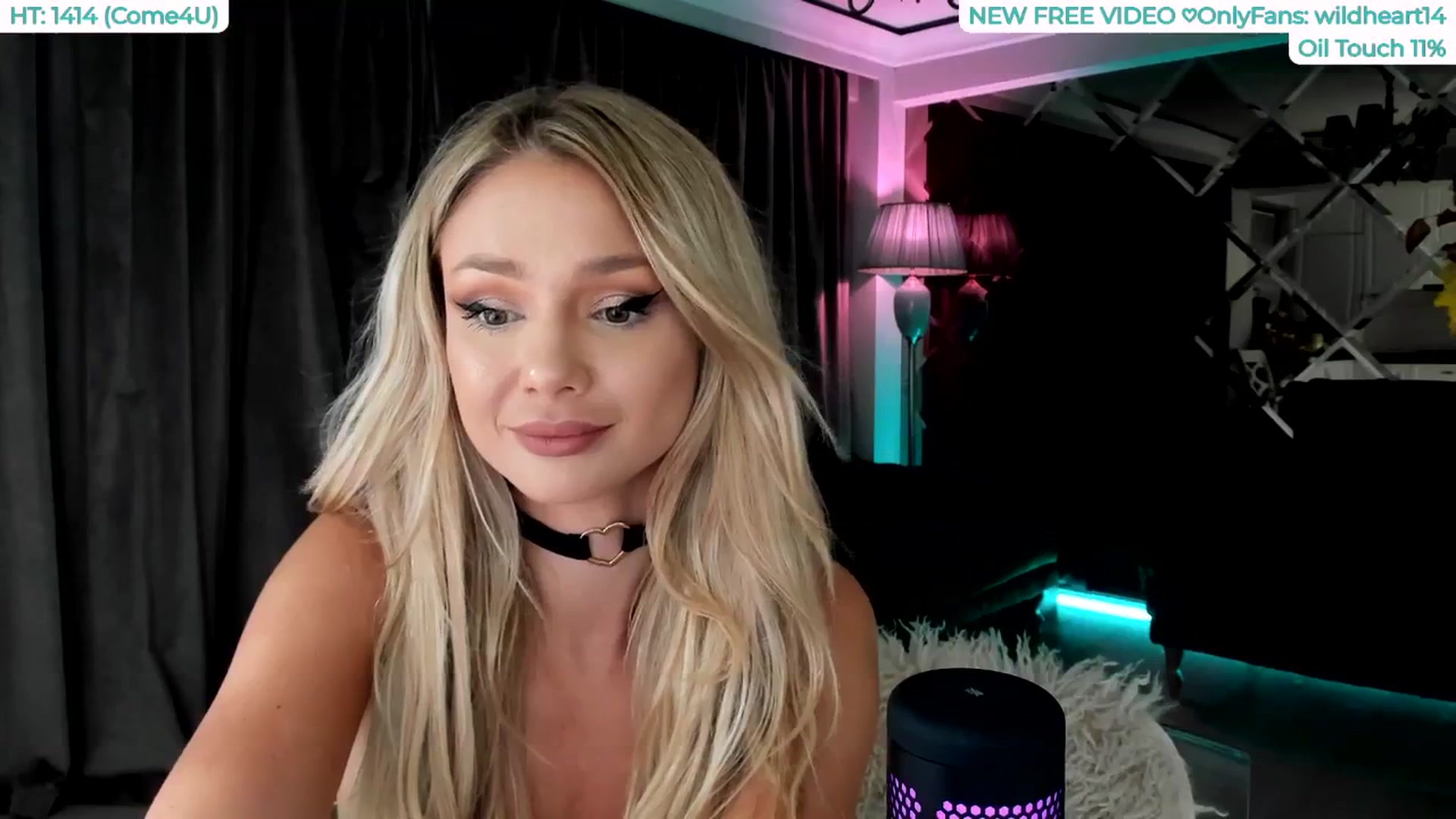 Gallery image thumbnail from Yveline's myfreecams stream on, 08/11/2025, 23:05 image 18 of 20