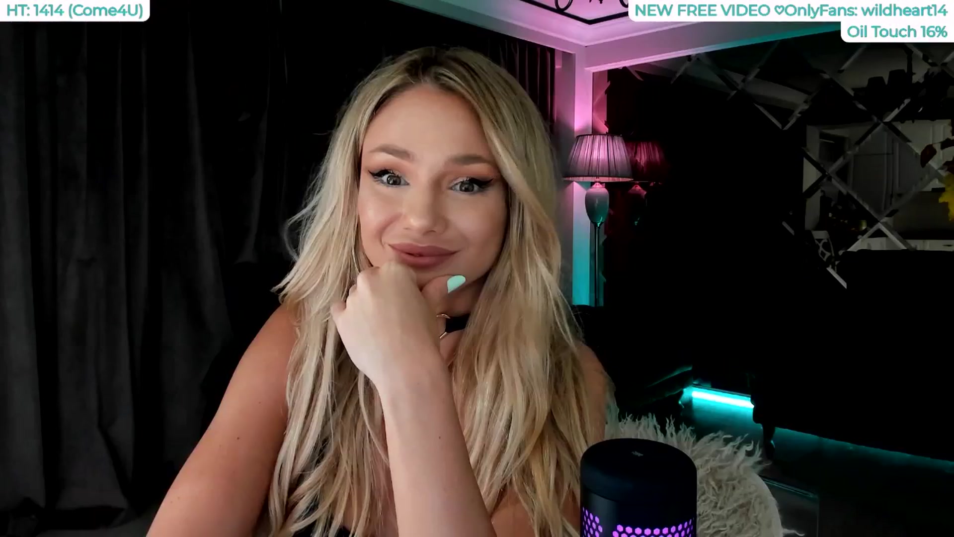 Gallery image thumbnail from Yveline's myfreecams stream on, 08/11/2025, 23:05 image 19 of 20