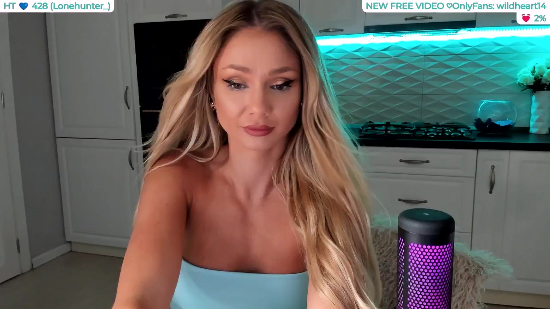 Gallery image thumbnail from Yveline's myfreecams stream on, 08/14/2025, 22:05 image 5 of 20