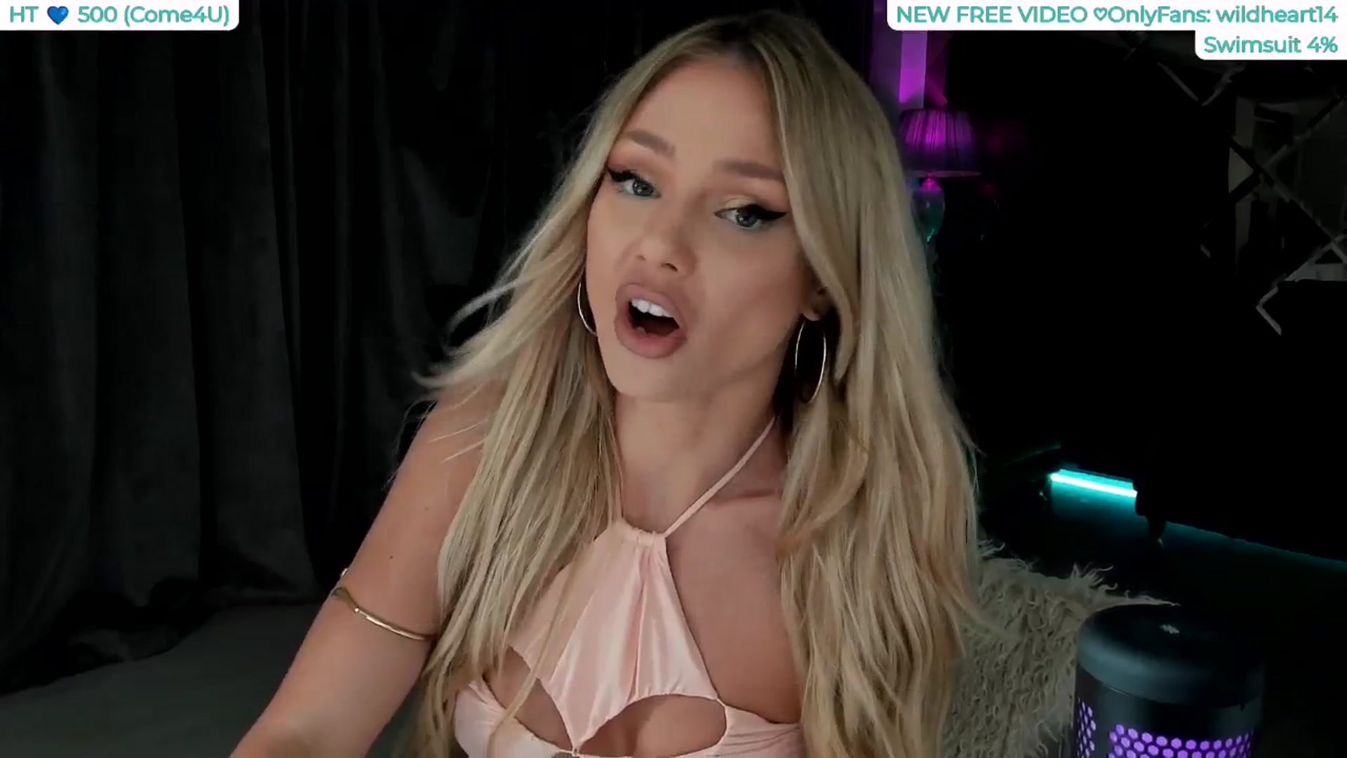 Gallery image thumbnail from Yveline's myfreecams stream on, 08/17/2025, 22:43 image 8 of 20