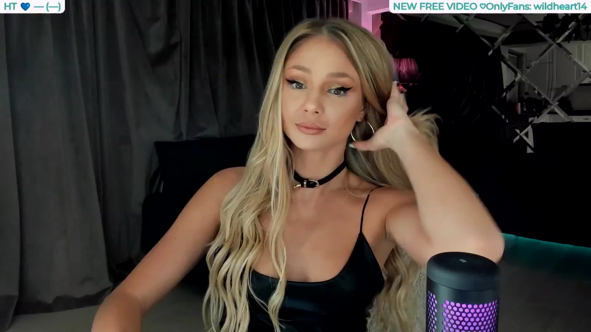 Gallery image thumbnail from Yveline's myfreecams stream on, 08/23/2025, 15:21 image 1 of 20