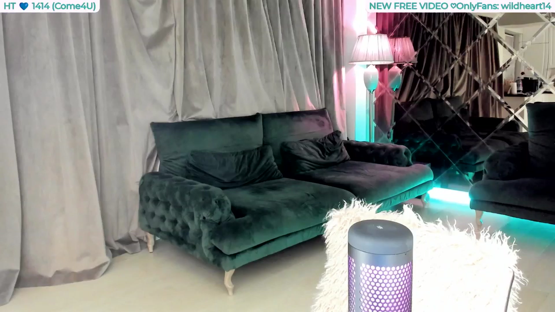 Gallery image thumbnail from Yveline's myfreecams stream on, 08/23/2025, 15:21 image 15 of 20