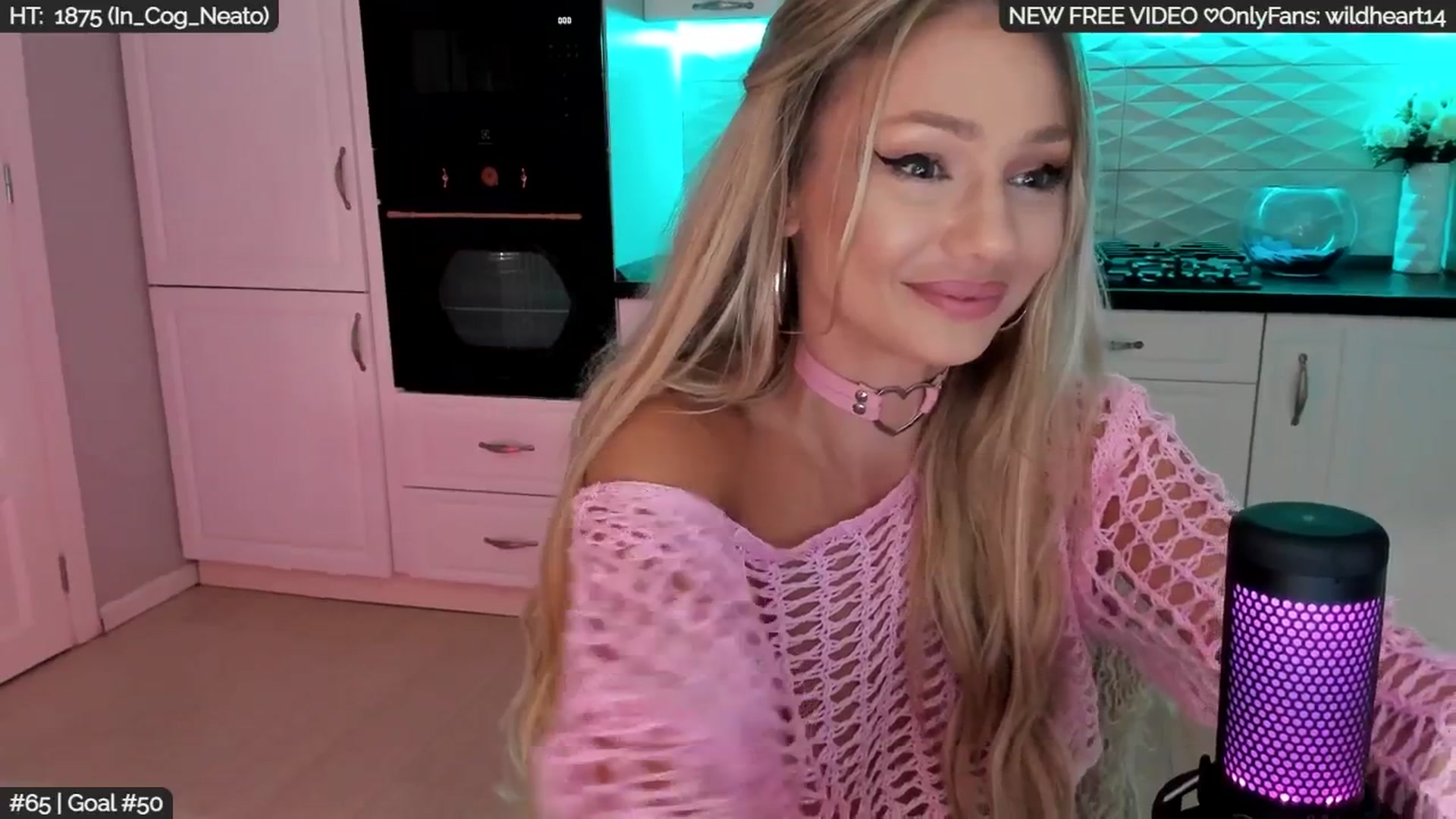 Gallery image thumbnail from Yveline's myfreecams stream on, 08/25/2025, 22:10 image 19 of 20