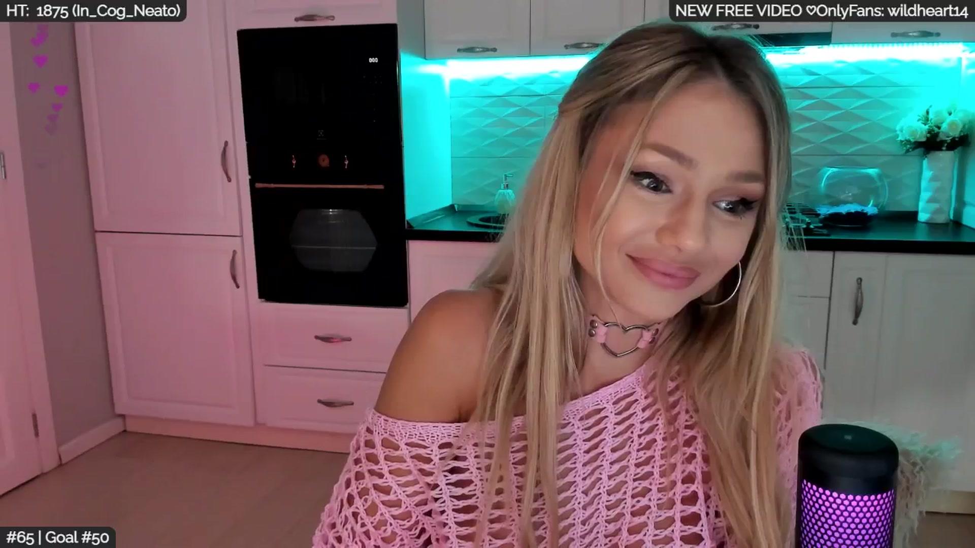 Gallery image thumbnail from Yveline's myfreecams stream on, 08/25/2025, 22:10 image 15 of 20