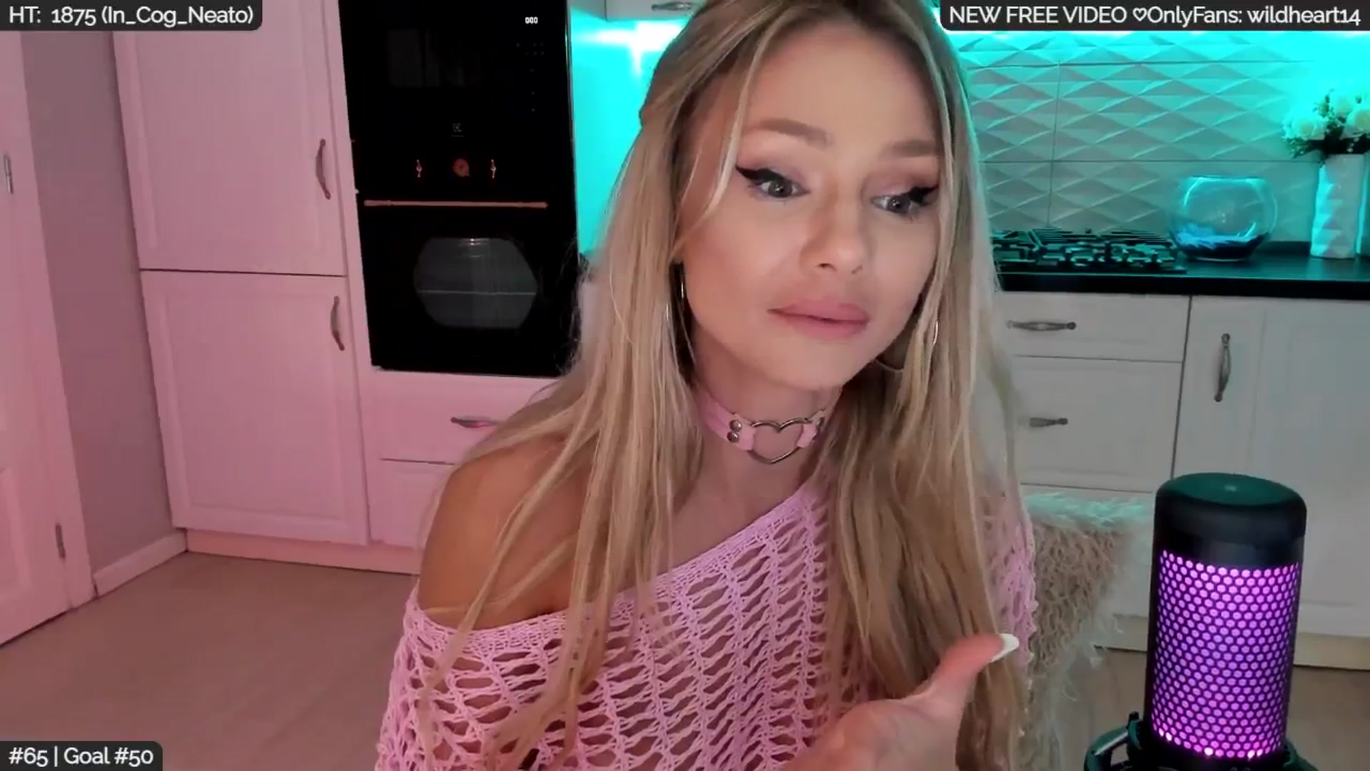 Gallery image thumbnail from Yveline's myfreecams stream on, 08/25/2025, 22:10 image 18 of 20