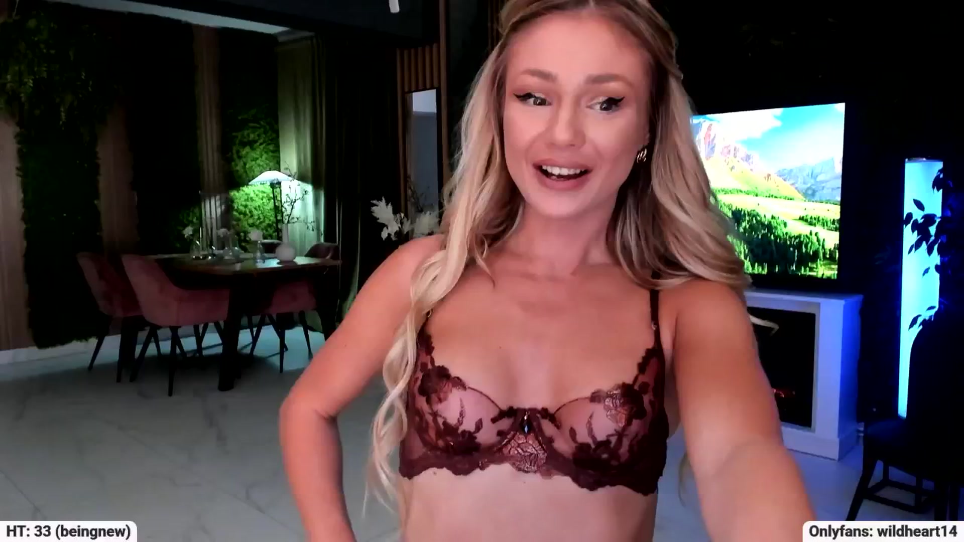 Gallery image thumbnail from Yveline's myfreecams stream on, 09/11/2025, 19:44 image 11 of 20