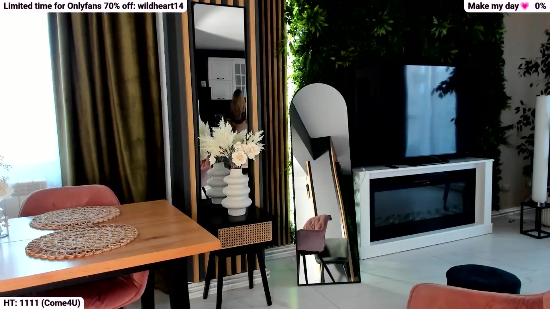 Gallery image thumbnail from Yveline's myfreecams stream on, 09/16/2025, 16:58 image 13 of 20