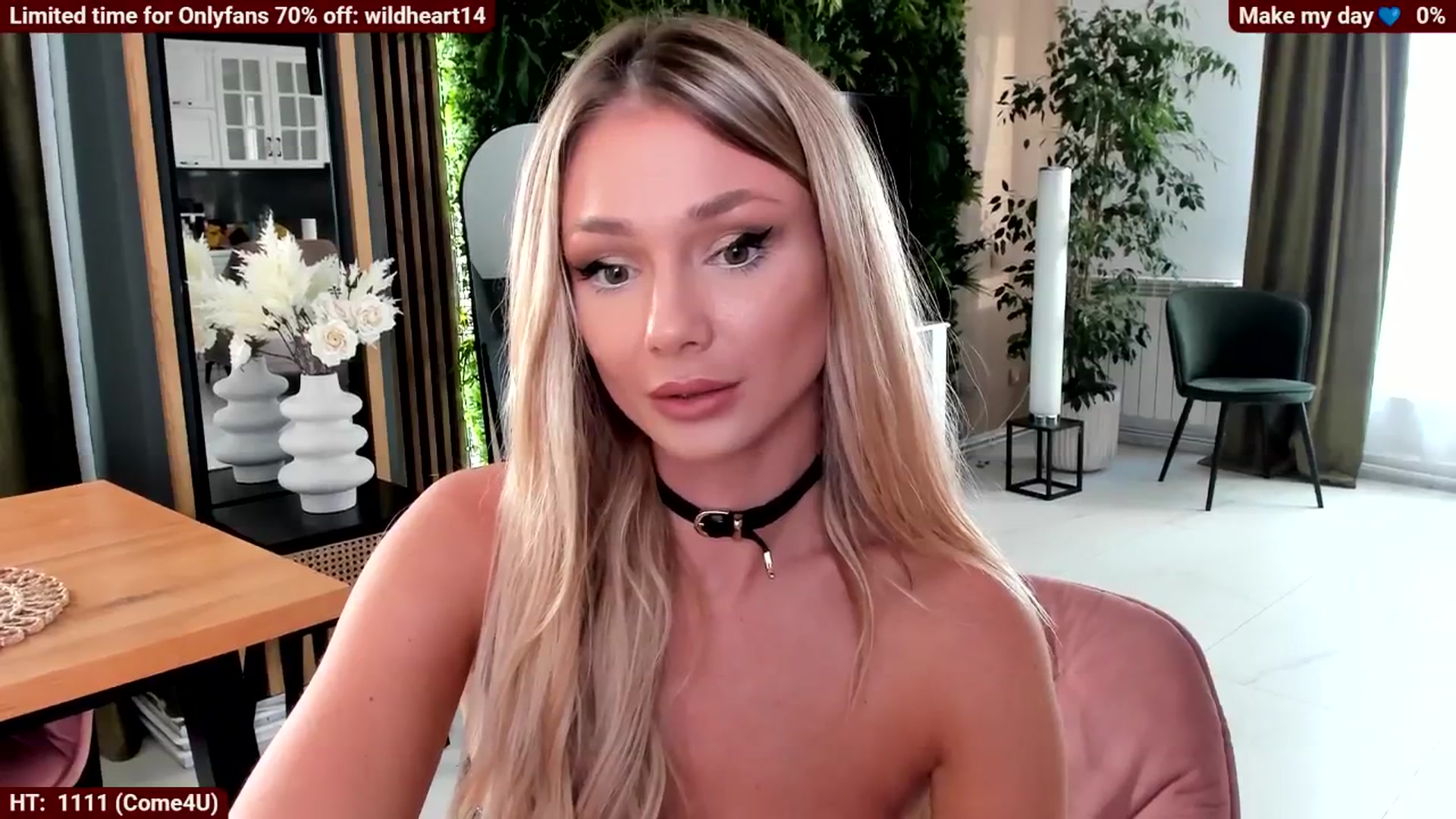 Gallery image thumbnail from Yveline's myfreecams stream on, 09/16/2025, 16:58 image 7 of 20
