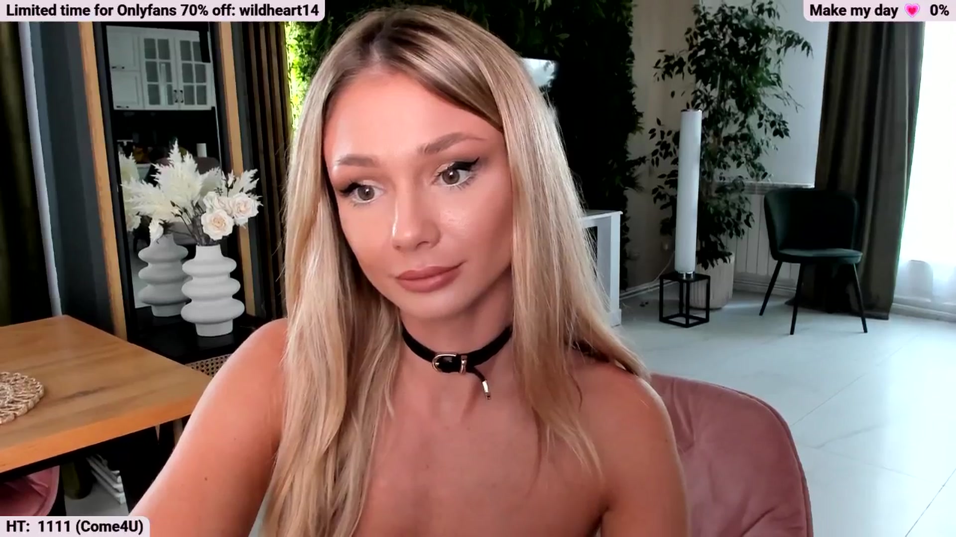 Gallery image thumbnail from Yveline's myfreecams stream on, 09/16/2025, 16:58 image 8 of 20