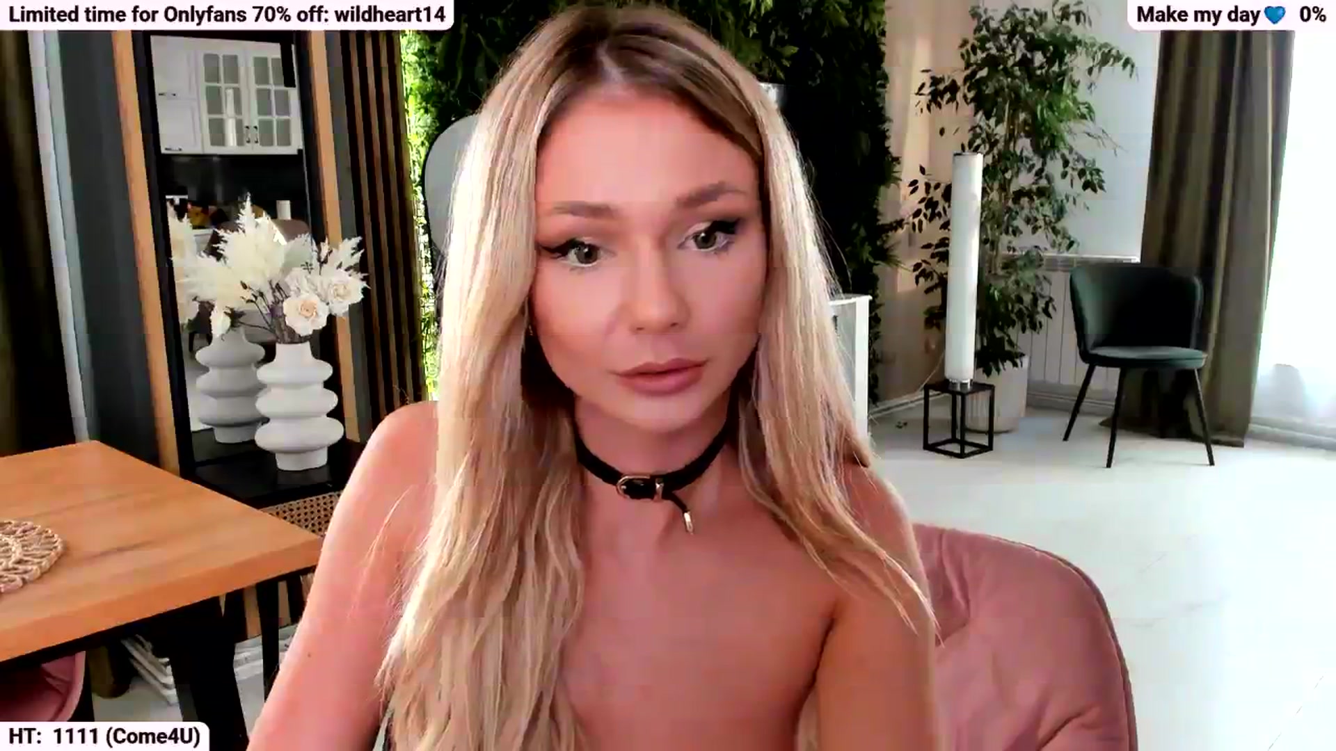 Gallery image thumbnail from Yveline's myfreecams stream on, 09/16/2025, 16:58 image 6 of 20