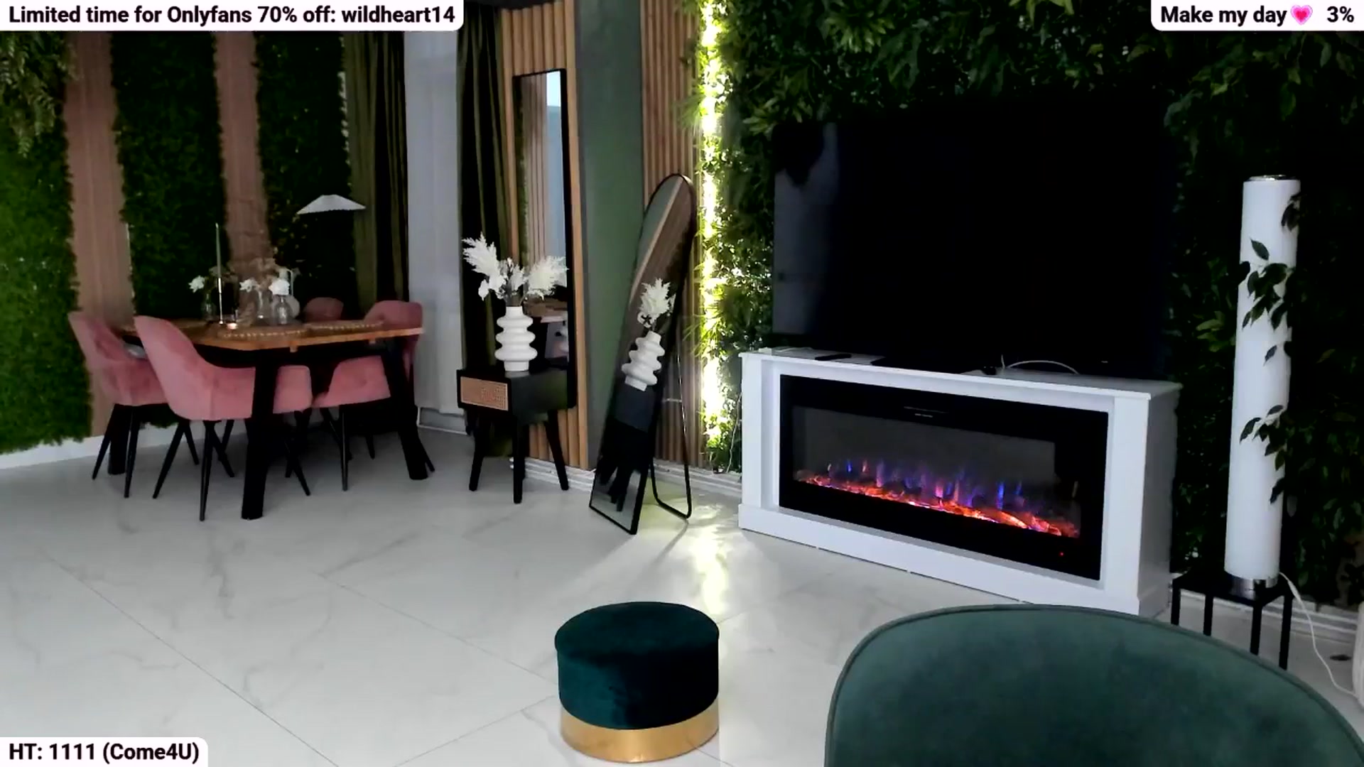 Gallery image thumbnail from Yveline's myfreecams stream on, 09/16/2025, 19:04 image 4 of 20