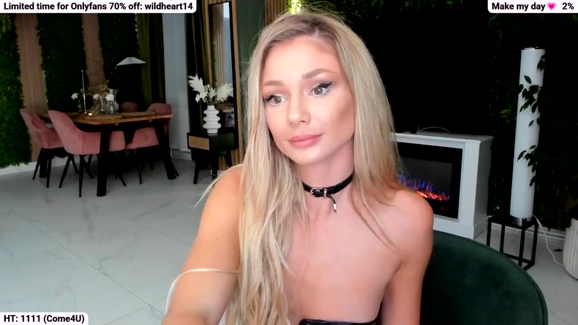 Gallery image thumbnail from Yveline's myfreecams stream on, 09/16/2025, 19:04 image 3 of 20