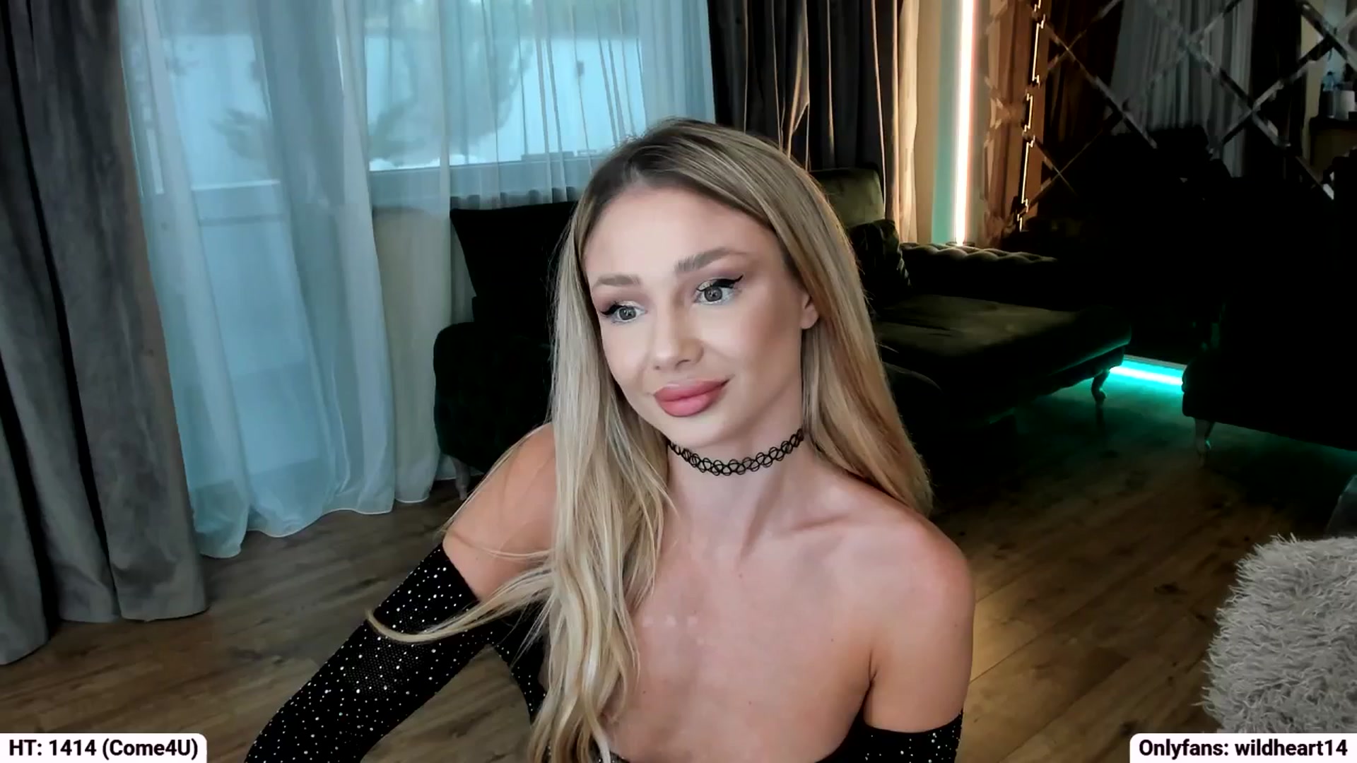 Gallery image thumbnail from Yveline's myfreecams stream on, 10/02/2025, 14:51 image 20 of 20