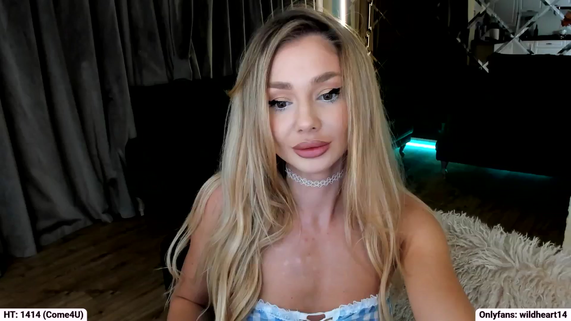 Gallery image thumbnail from Yveline's myfreecams stream on, 10/04/2025, 19:01 image 11 of 20