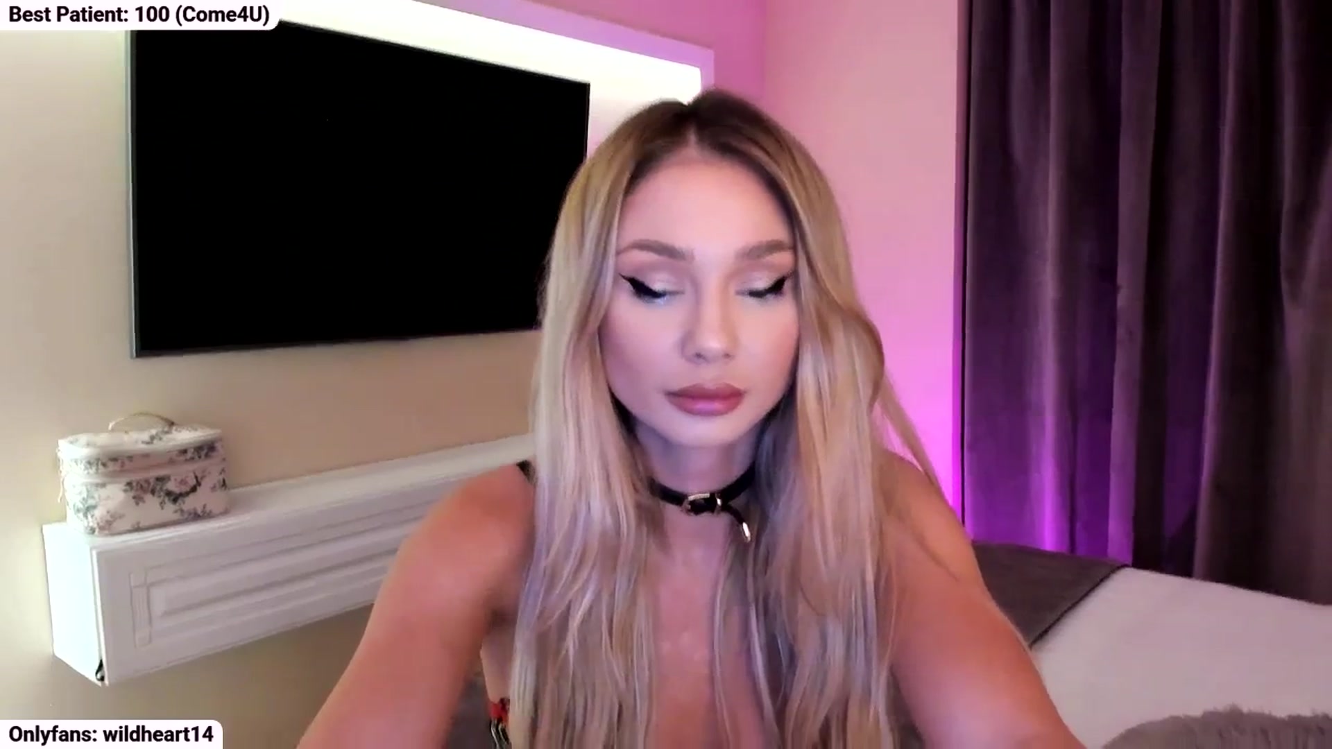 Gallery image thumbnail from Yveline's myfreecams stream on, 10/12/2025, 18:23 image 20 of 20