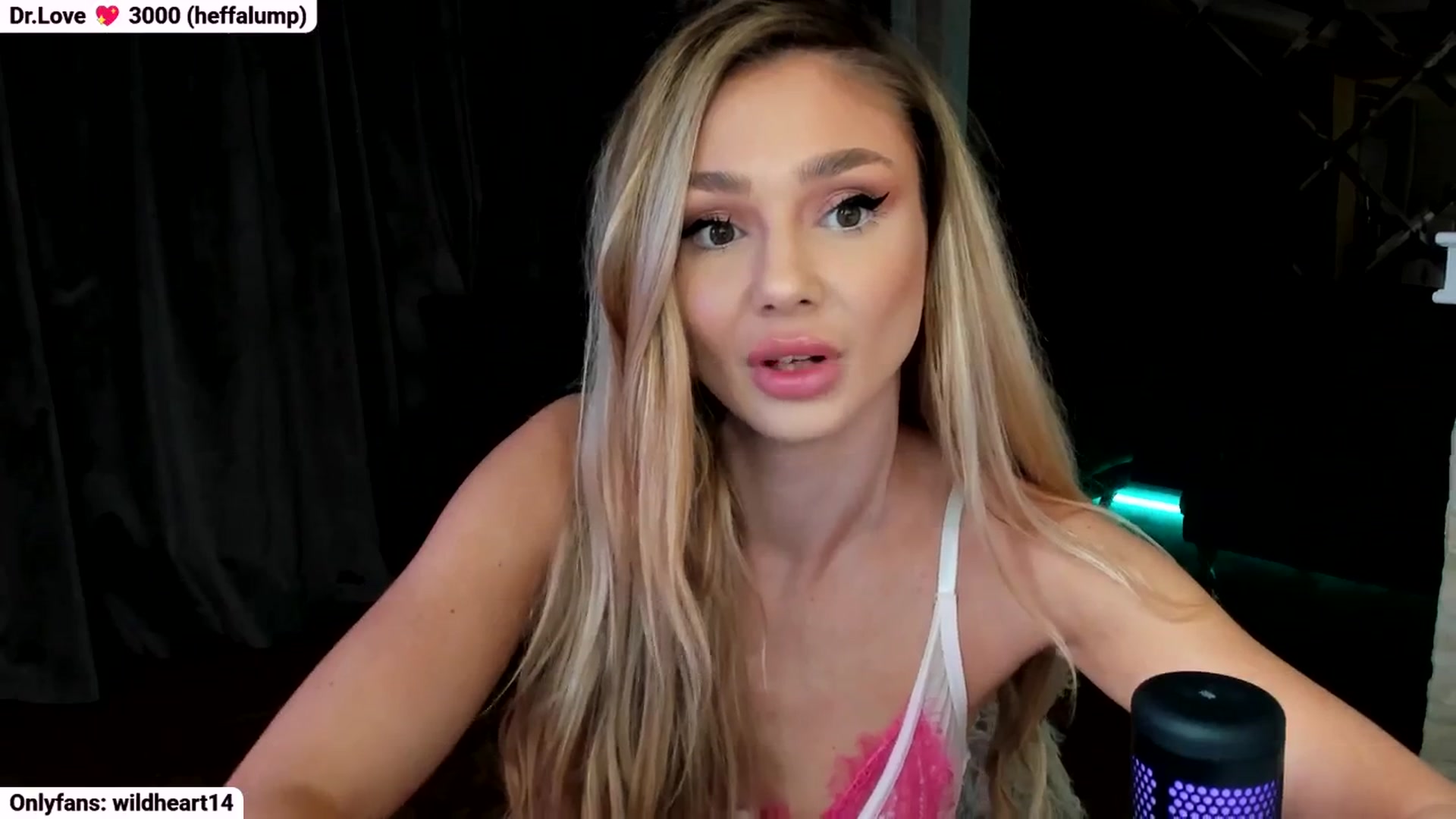 Gallery image thumbnail from Yveline's myfreecams stream on, 10/20/2025, 23:30 image 20 of 20