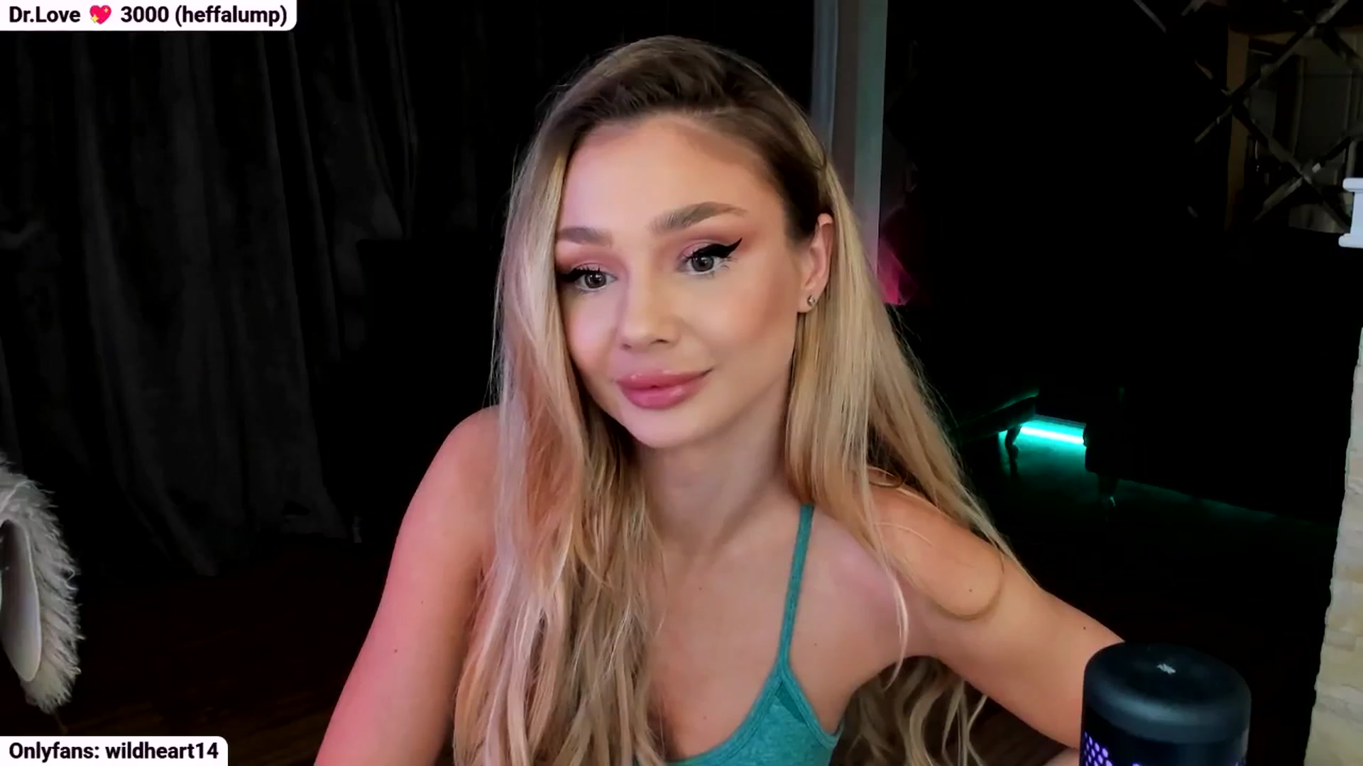 Gallery image thumbnail from Yveline's myfreecams stream on, 10/20/2025, 23:30 image 2 of 20