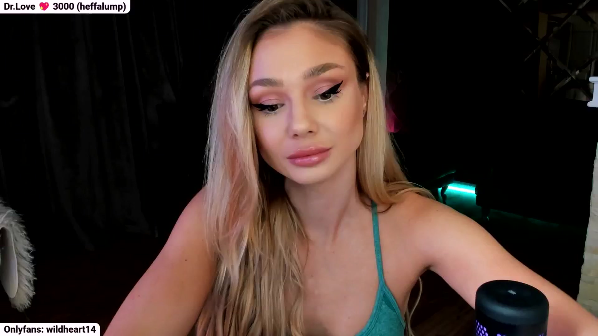 Gallery image thumbnail from Yveline's myfreecams stream on, 10/20/2025, 23:30 image 1 of 20
