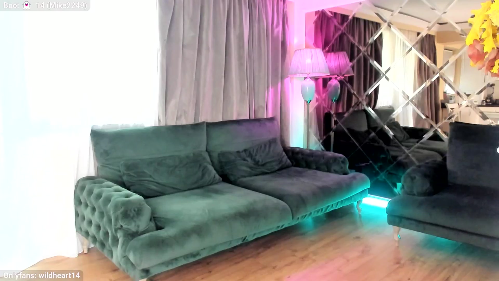 Gallery image thumbnail from Yveline's myfreecams stream on, 10/28/2025, 14:30 image 3 of 20