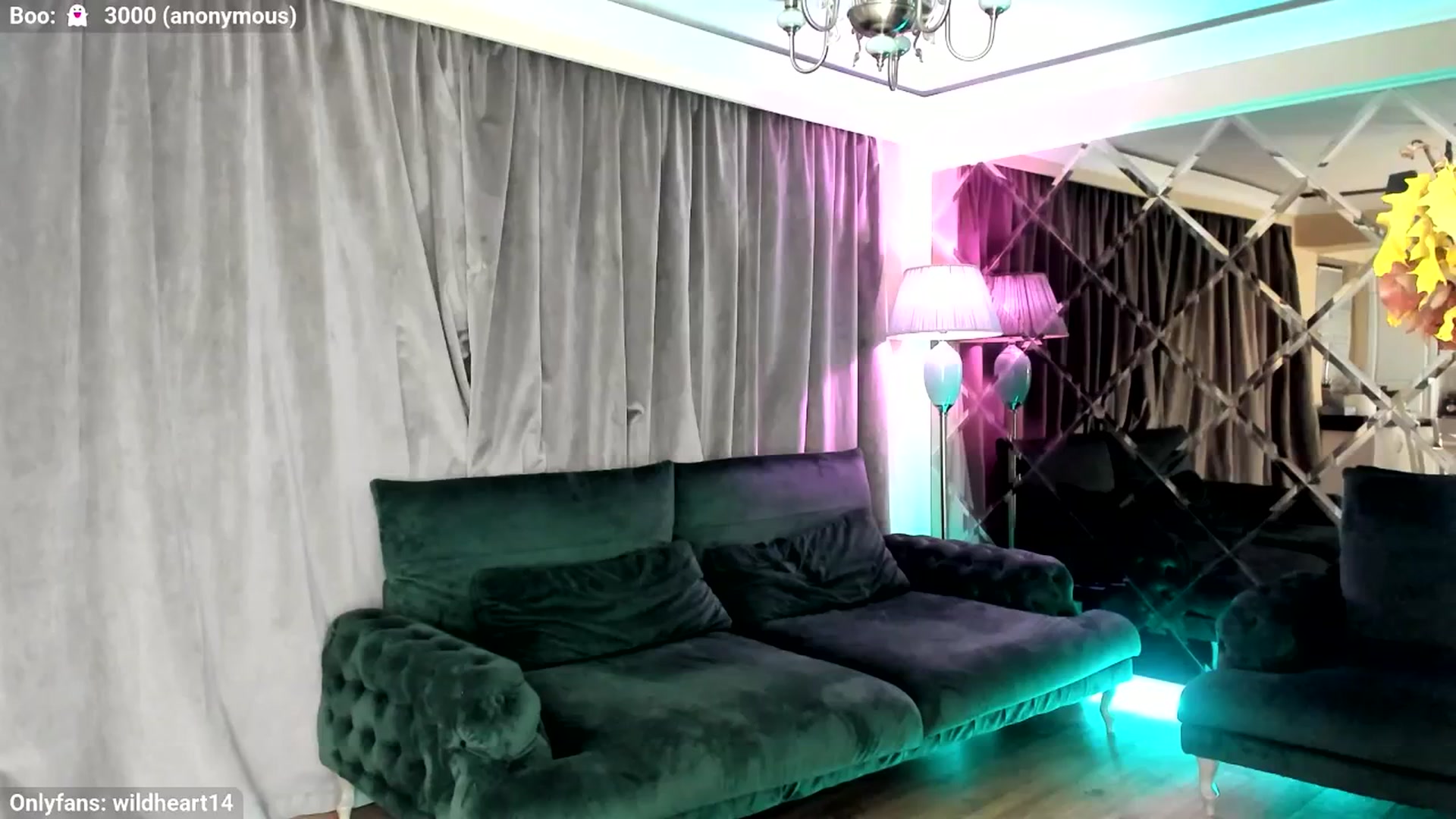 Gallery image thumbnail from Yveline's myfreecams stream on, 10/29/2025, 22:06 image 12 of 20
