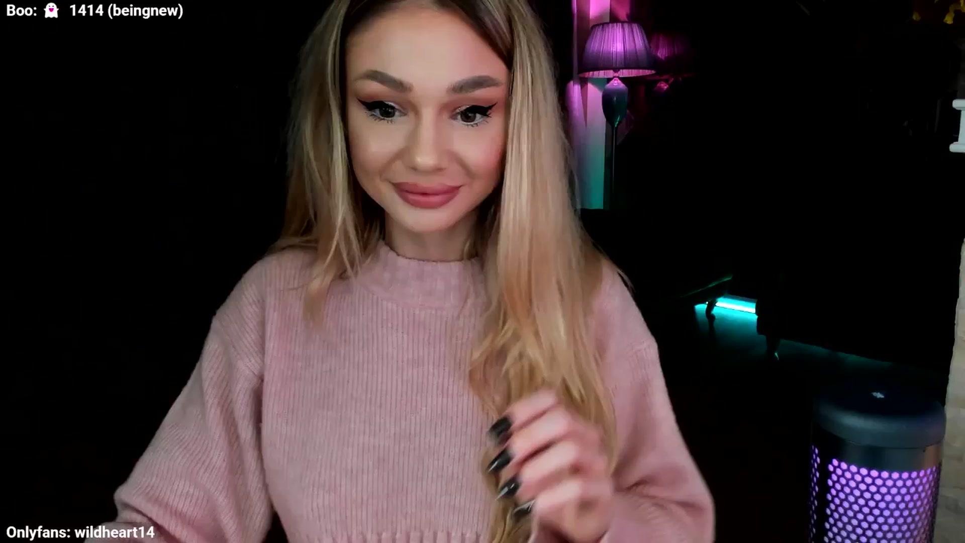 Gallery image thumbnail from Yveline's myfreecams stream on, 10/30/2025, 23:52 image 15 of 20