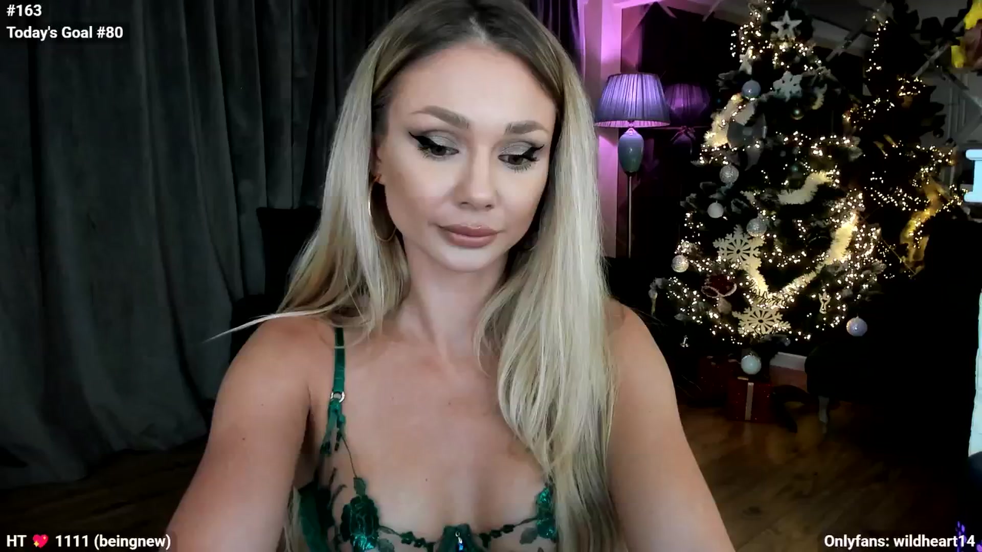 Gallery image thumbnail from Yveline's myfreecams stream on, 11/19/2025, 03:13 image 8 of 20