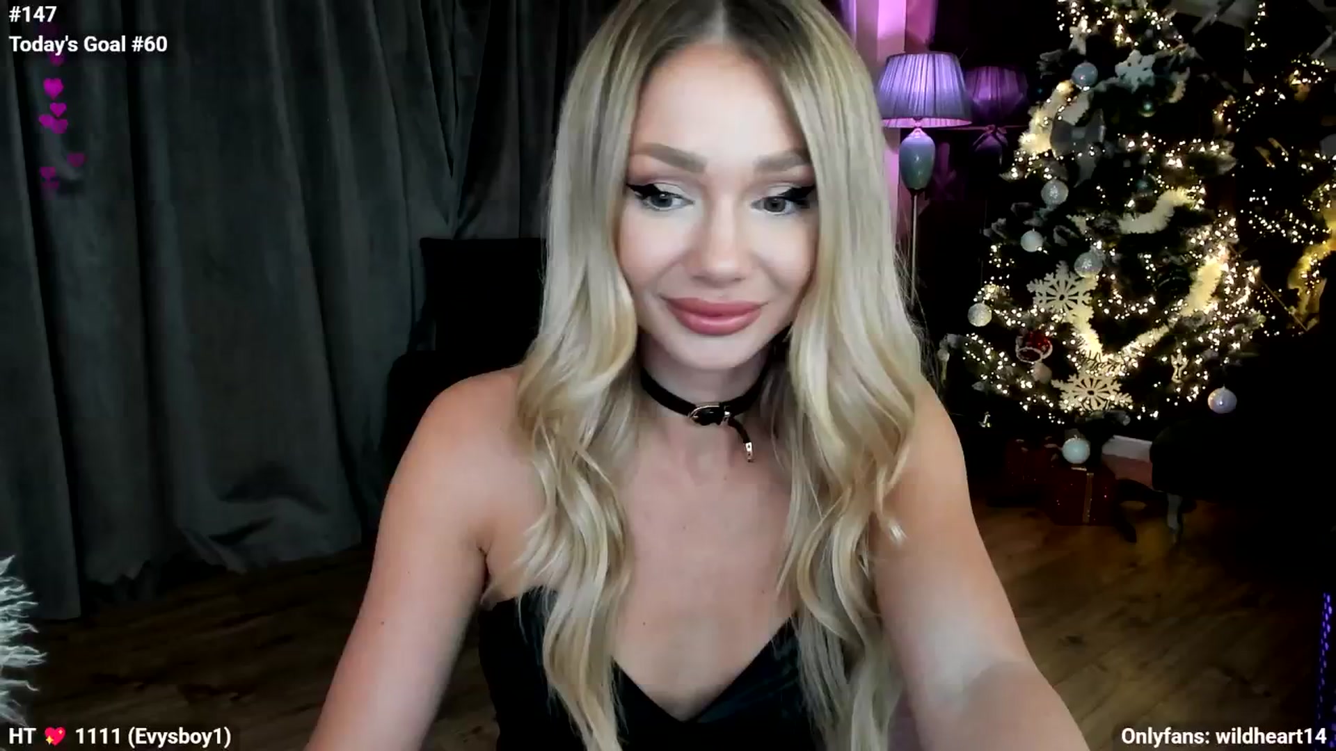 Gallery image thumbnail from Yveline's myfreecams stream on, 11/20/2025, 01:58 image 6 of 20