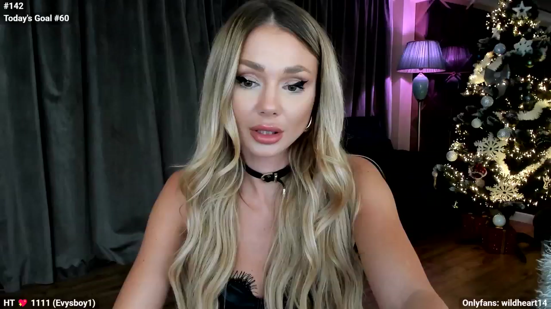 Gallery image thumbnail from Yveline's myfreecams stream on, 11/20/2025, 04:37 image 2 of 20