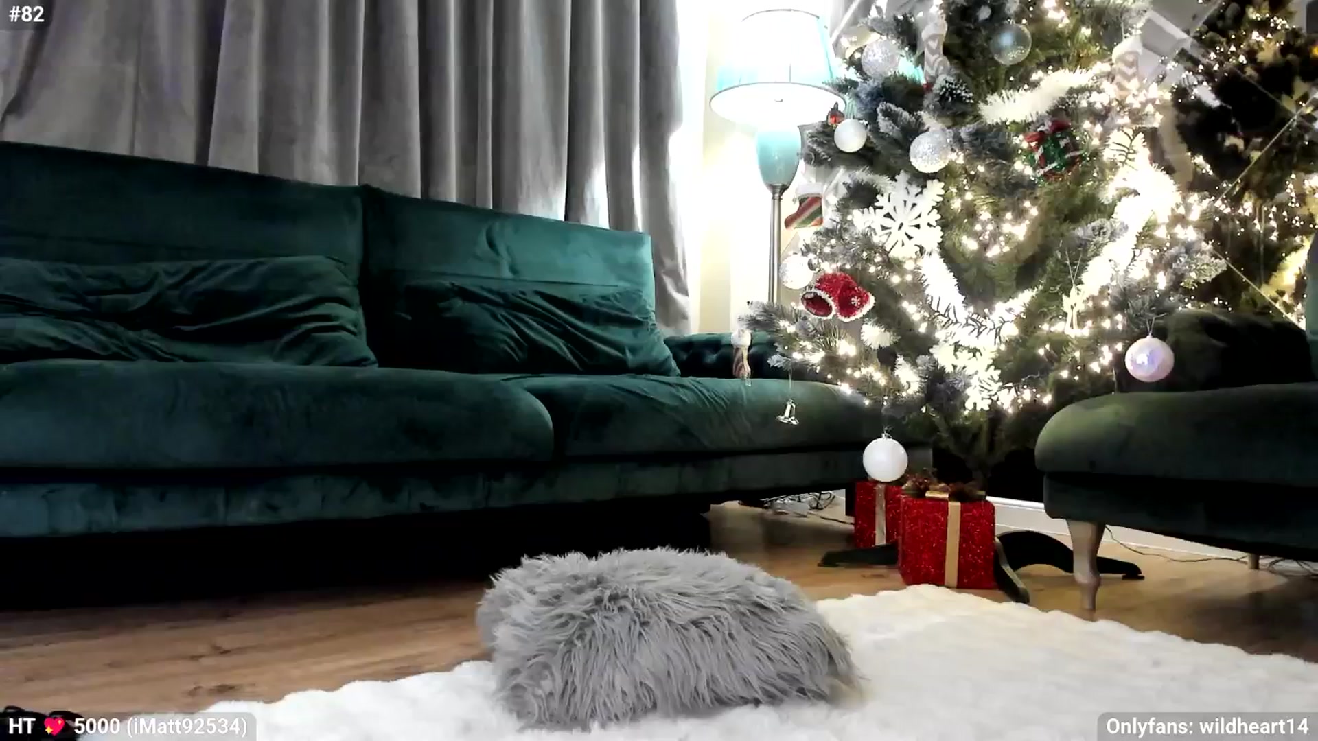 Gallery image thumbnail from Yveline's myfreecams stream on, 11/30/2025, 23:35 image 19 of 20