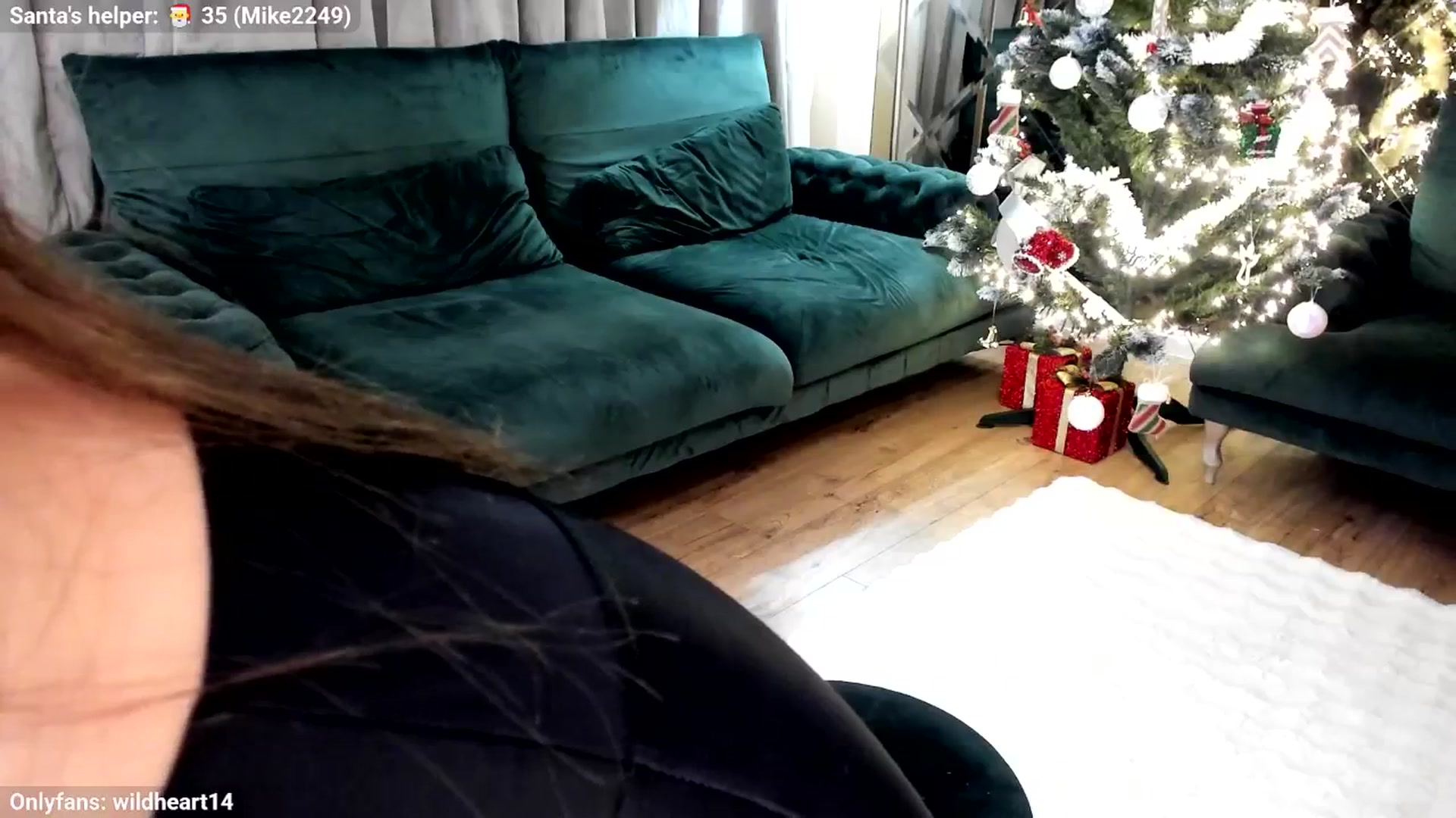 Gallery image thumbnail from Yveline's myfreecams stream on, 12/11/2025, 22:55 image 5 of 20