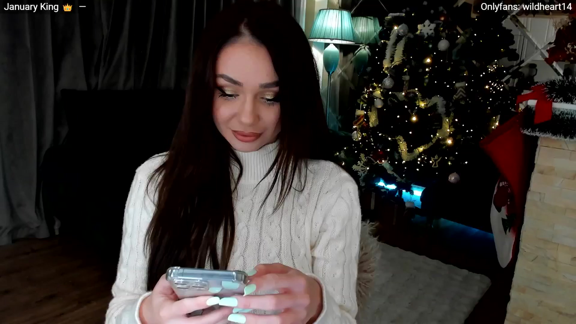 Gallery image thumbnail from Yveline's myfreecams stream on, 01/03/2026, 01:00 image 1 of 20