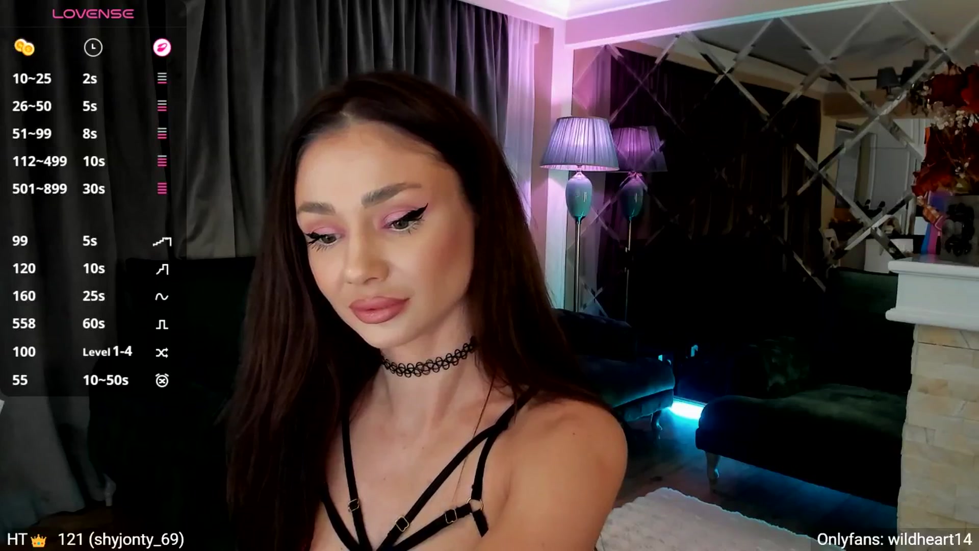 Gallery image thumbnail from Yveline's myfreecams stream on, 01/09/2026, 23:26 image 12 of 20