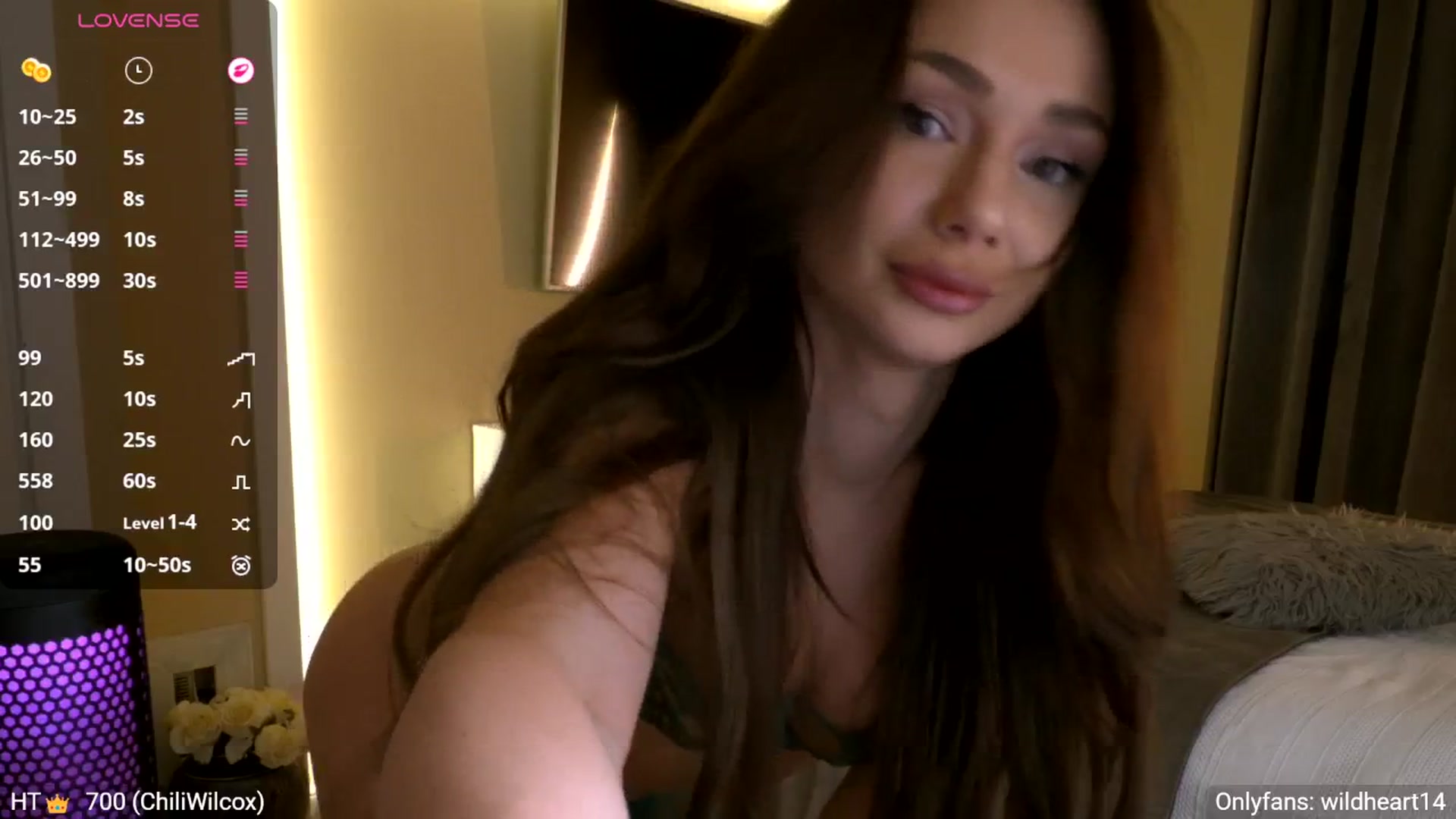 Gallery image thumbnail from Yveline's myfreecams stream on, 01/27/2026, 24:56 image 11 of 20
