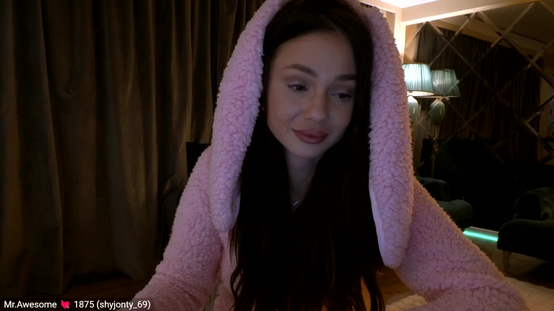 Gallery image thumbnail from Yveline's myfreecams stream on, 03/01/2026, 22:52 image 19 of 20