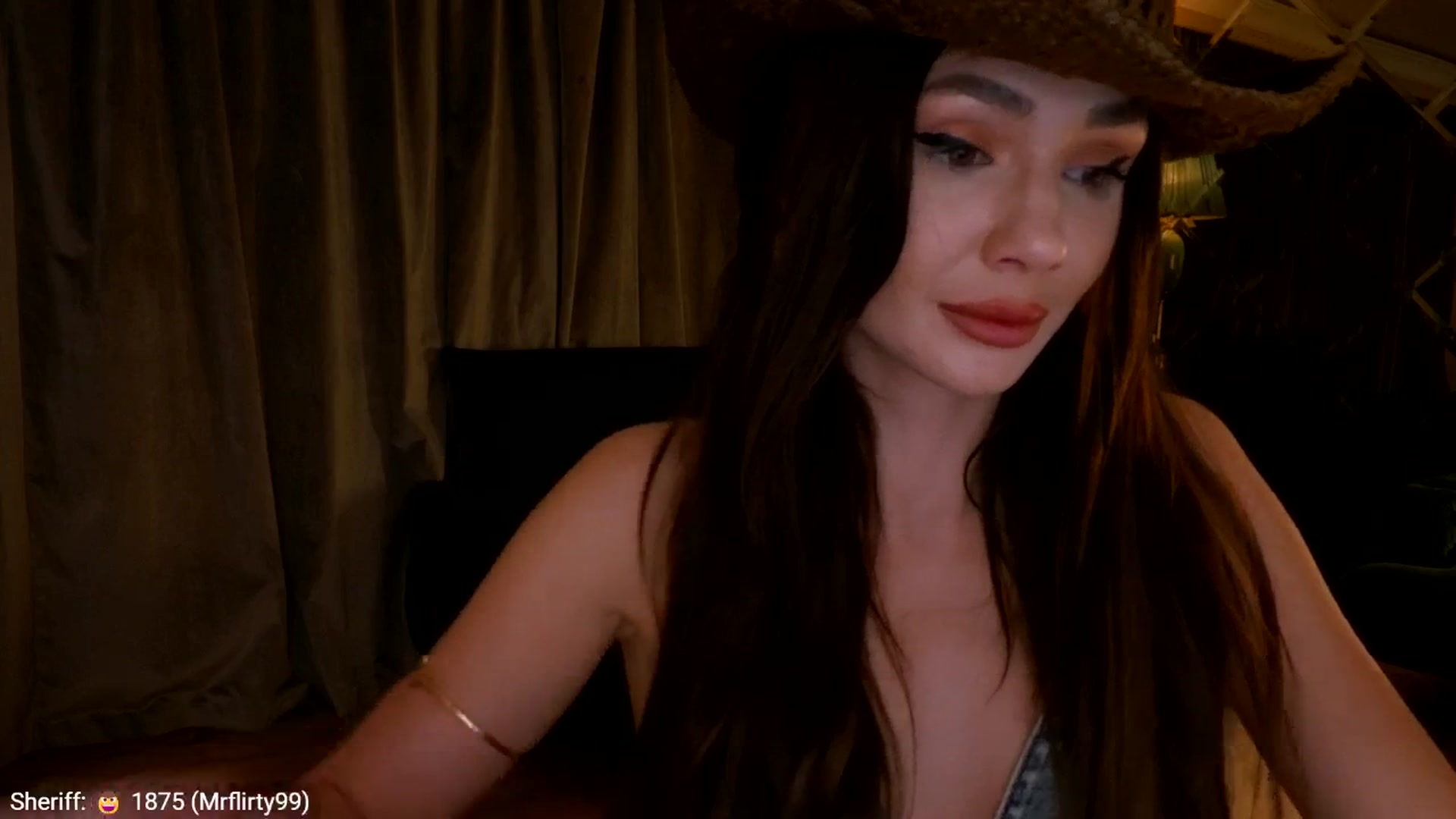 Gallery image thumbnail from Yveline's myfreecams stream on, 03/06/2026, 22:14 image 11 of 20
