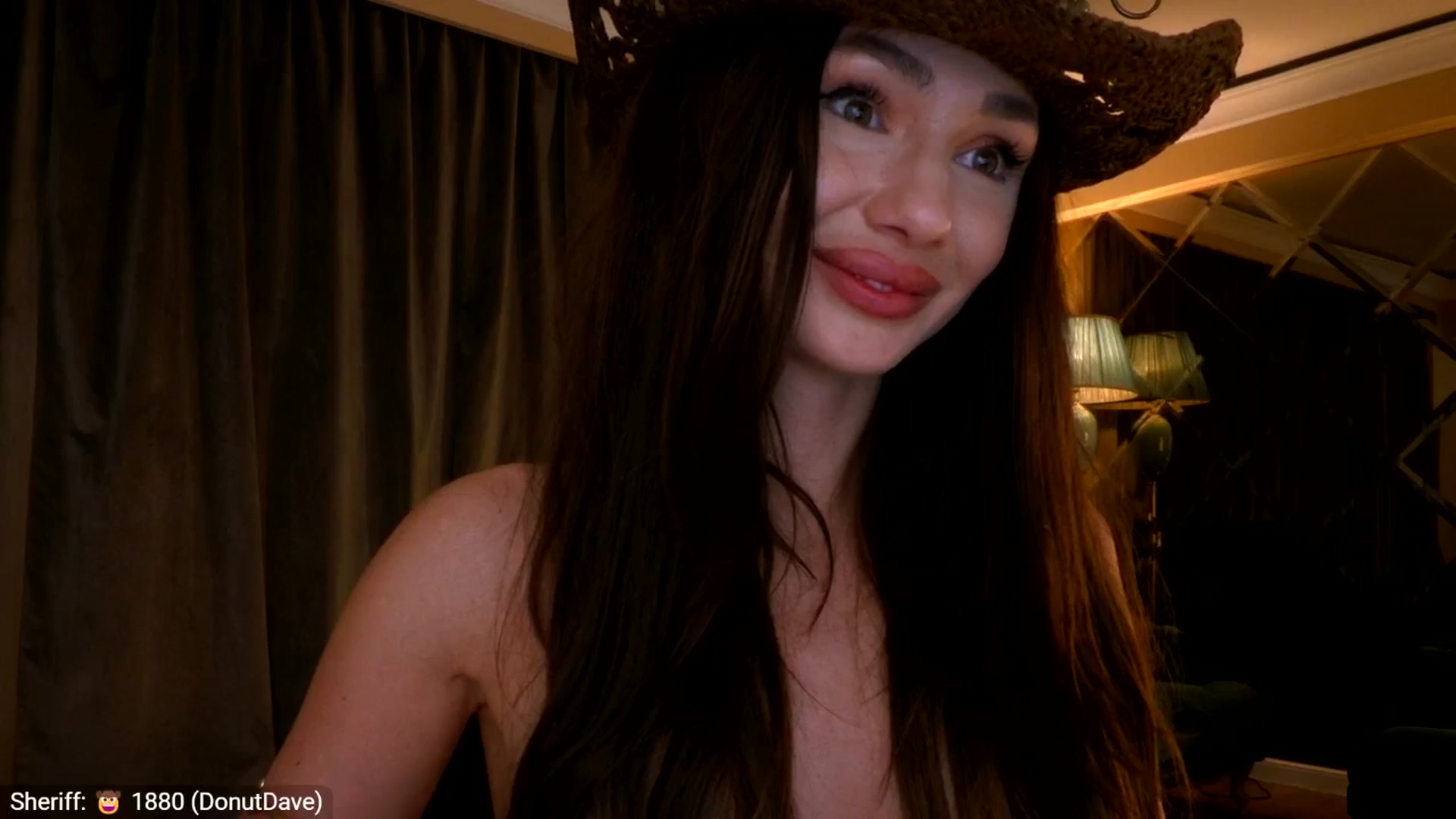 Gallery image thumbnail from Yveline's myfreecams stream on, 03/06/2026, 23:44 image 2 of 20