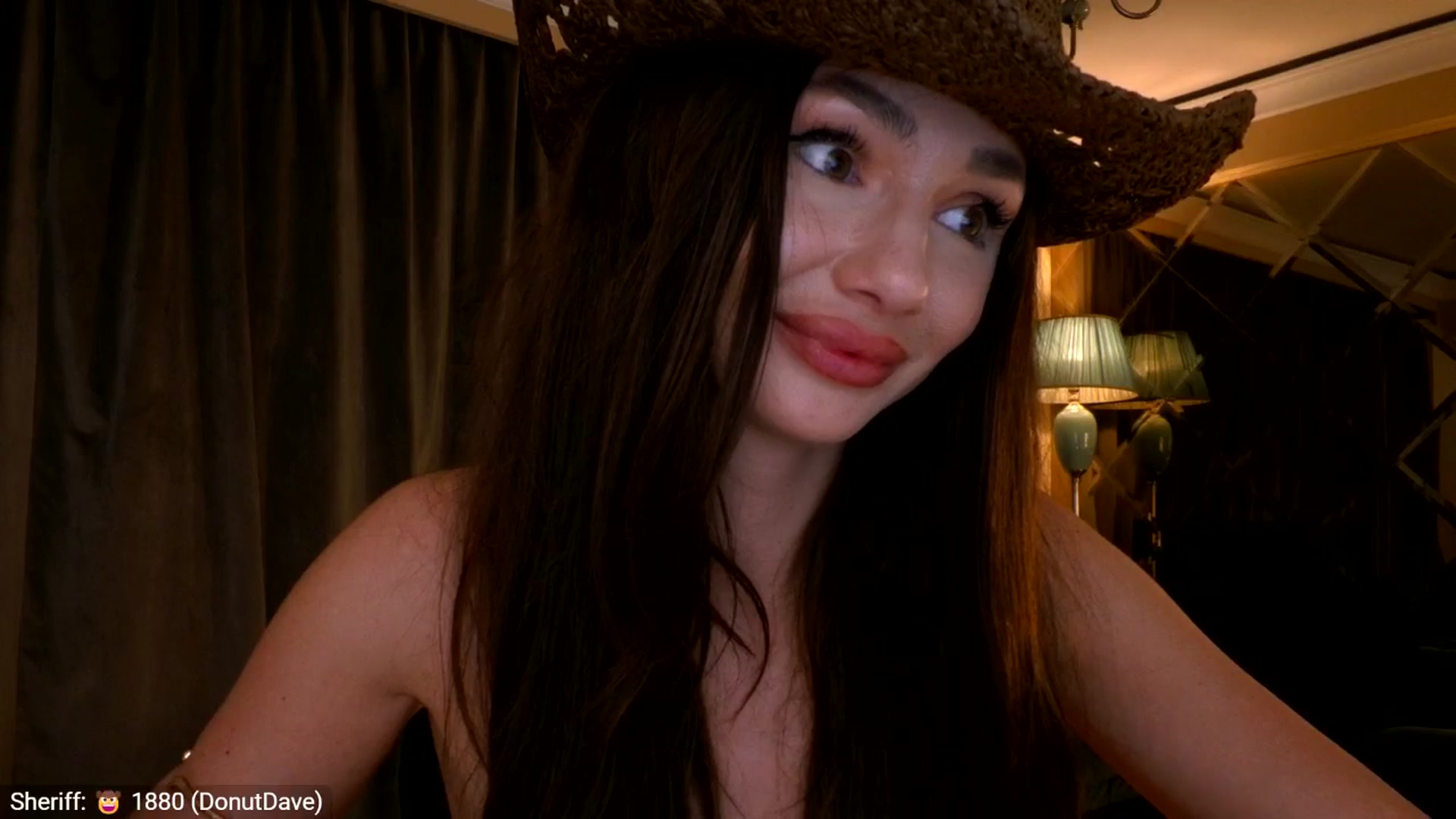 Gallery image thumbnail from Yveline's myfreecams stream on, 03/06/2026, 23:44 image 3 of 20